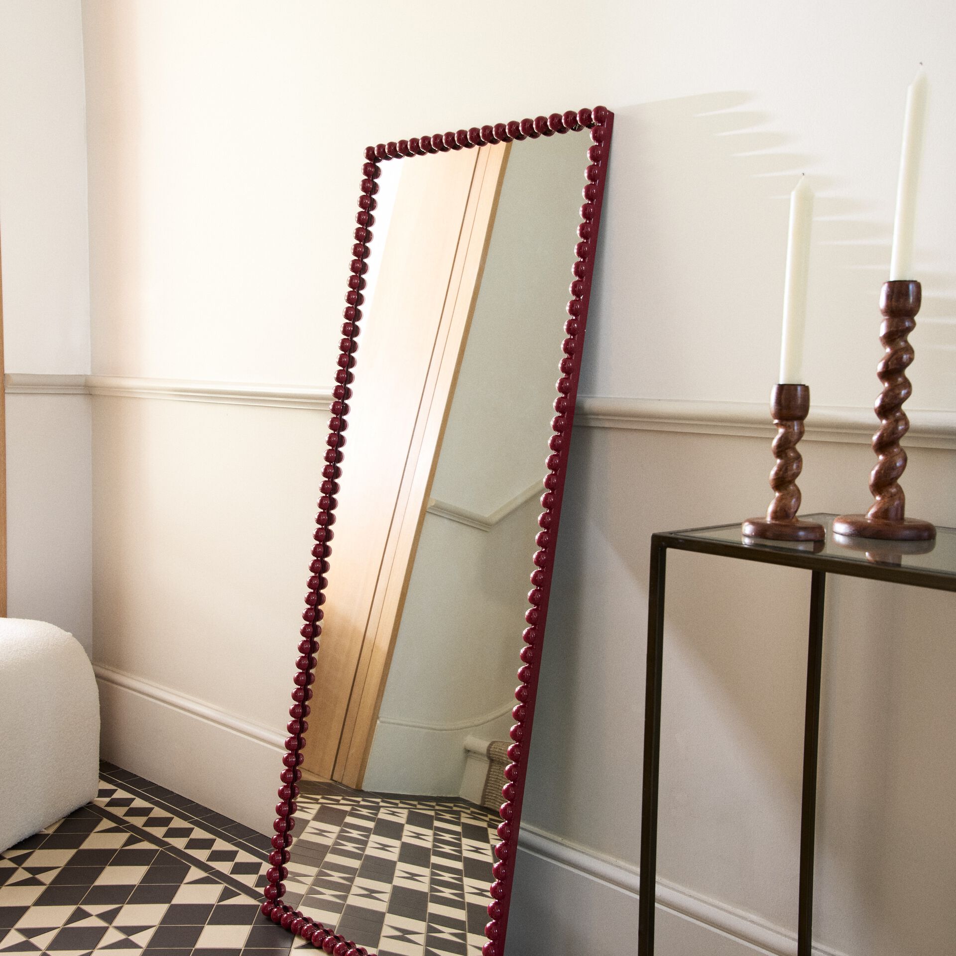 ${product-id}-Tall Red Bobbin Mirror-Red-${view-type}