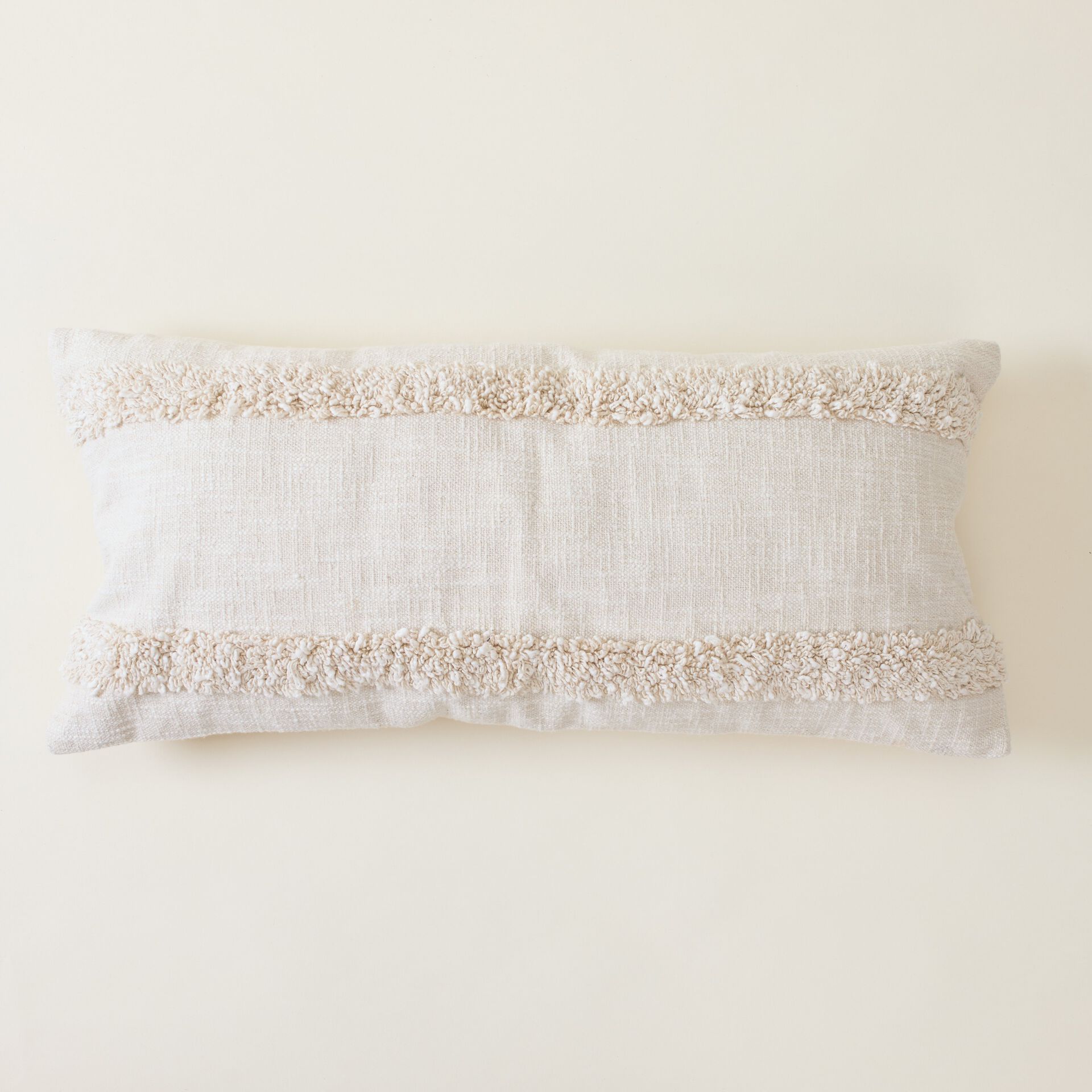 ${product-id}-Lumbar Cushion with Textured Trim-Neutral-${view-type}