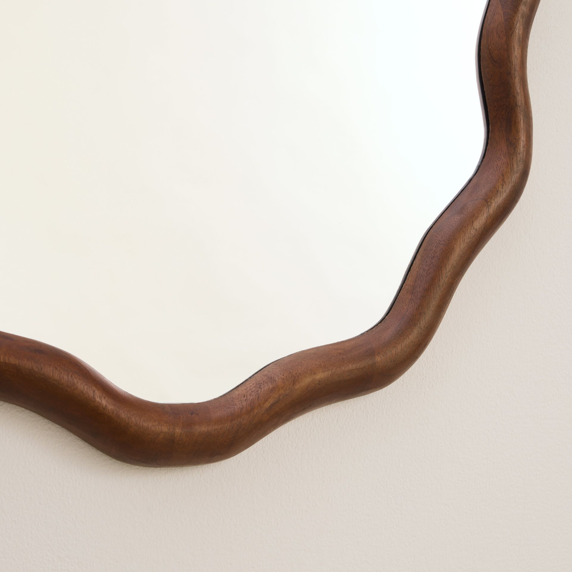 ${product-id}-Brown Oval Mango Wood Wavy Mirror-Neutral-${view-type}