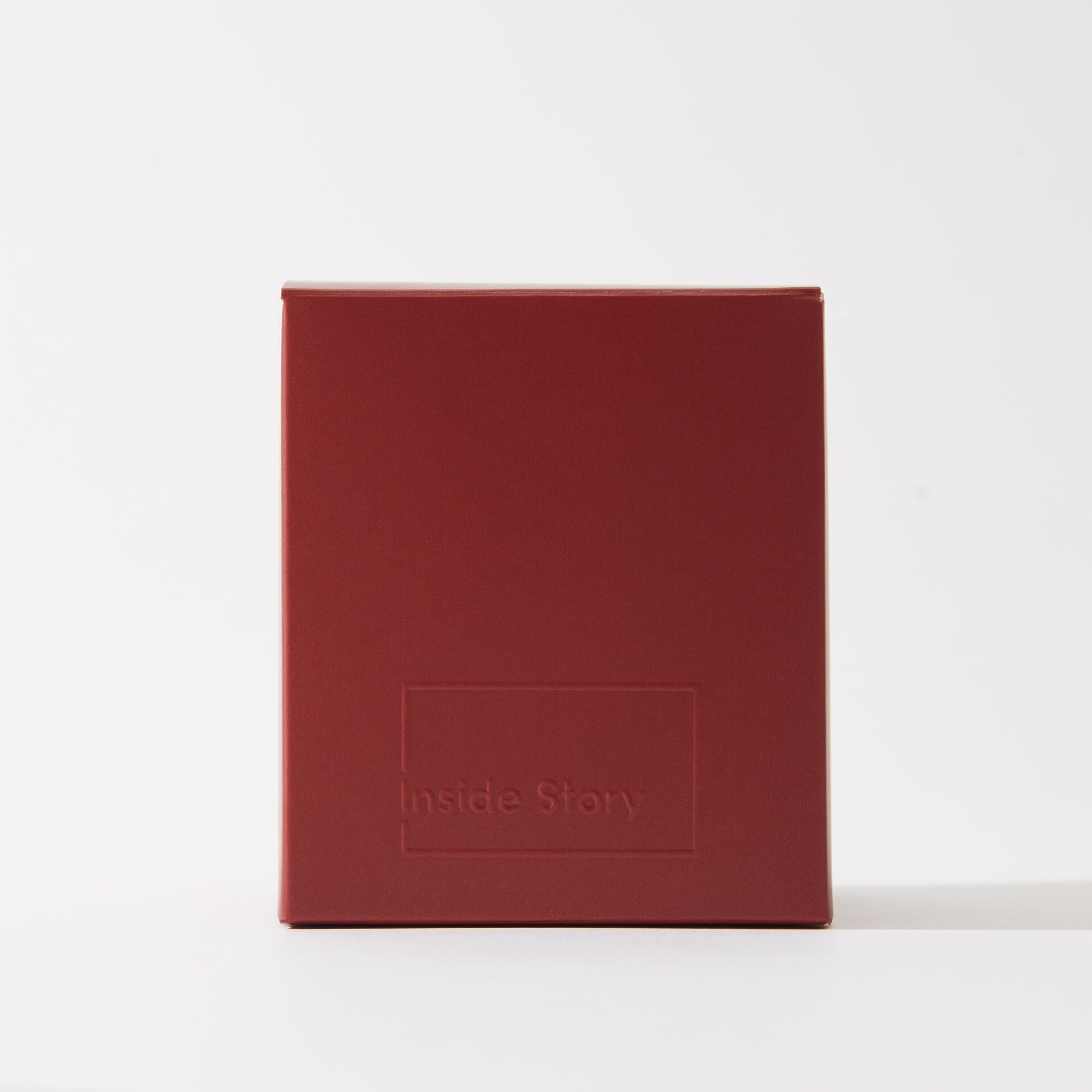 ${product-id}-Winter Spice Scented Signature Candle-Neutral-${view-type}