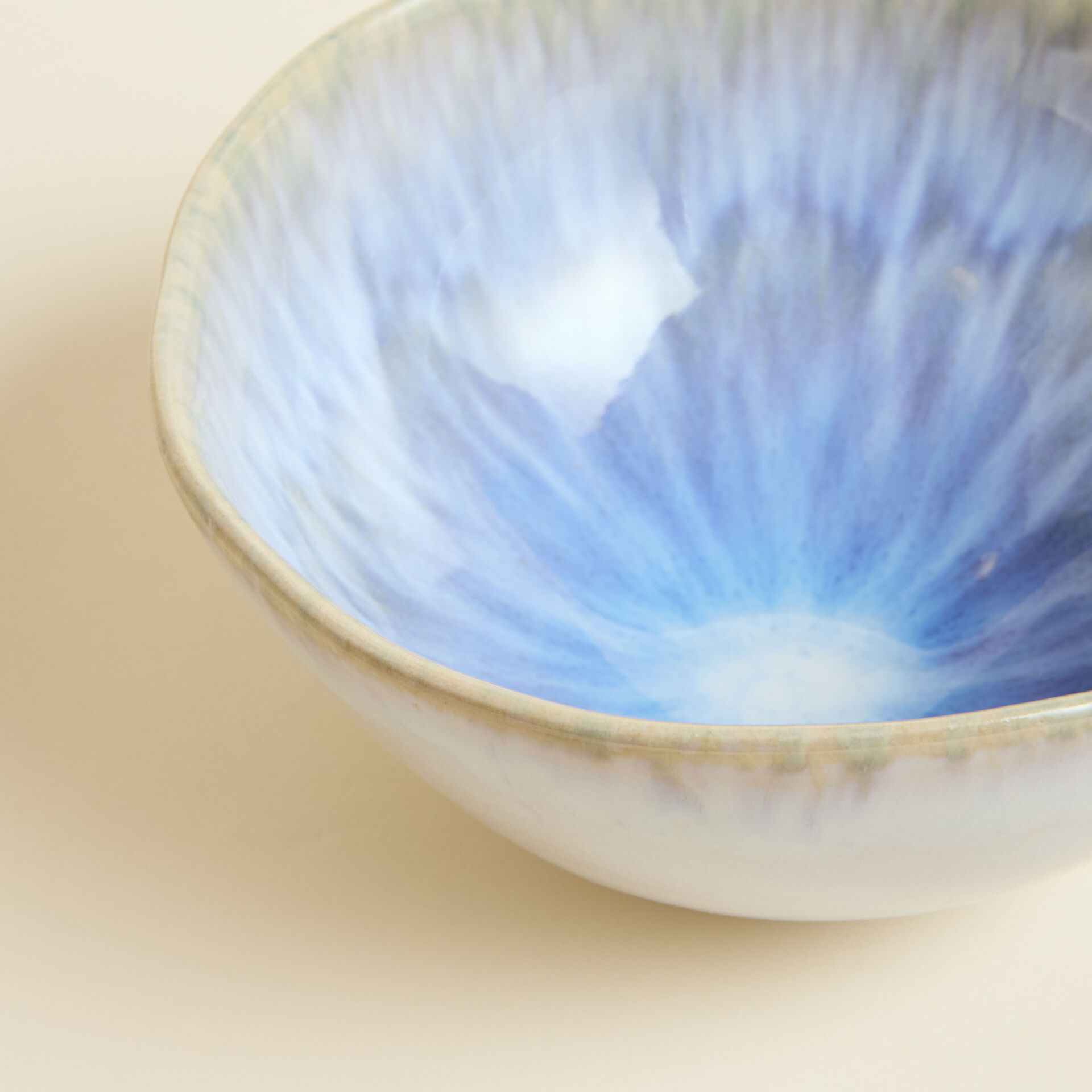 ${product-id}-Crystaline Ombre Cereal Bowls X 4-Blue-${view-type}