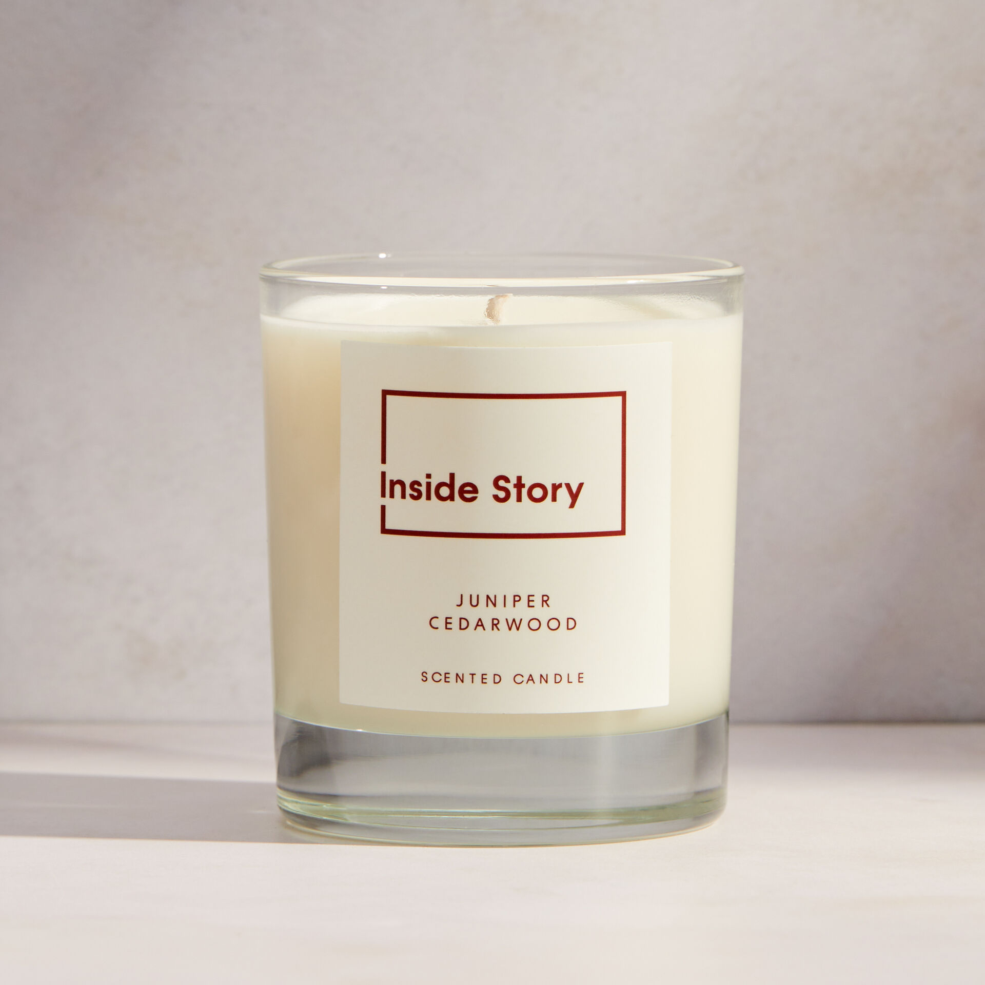 ${product-id}-Juniper And Cedarwood Scented Signature Candle-Neutral-${view-type}