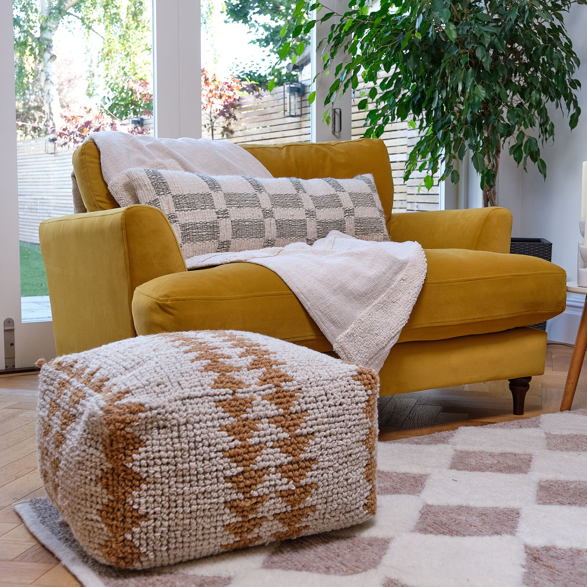 ${product-id}-Sienna Tufted Footstool-Ochre/Ivory -${view-type}
