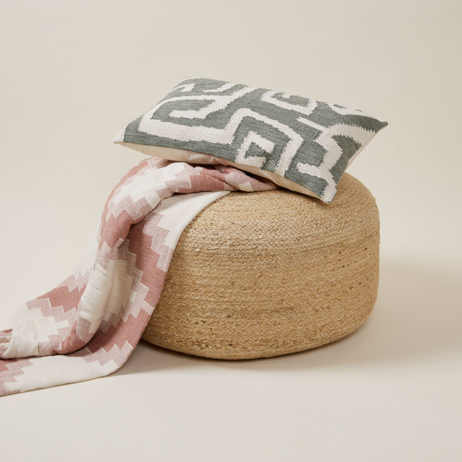 ${product-id}-Jute Floor Cushion-Natural-${view-type}