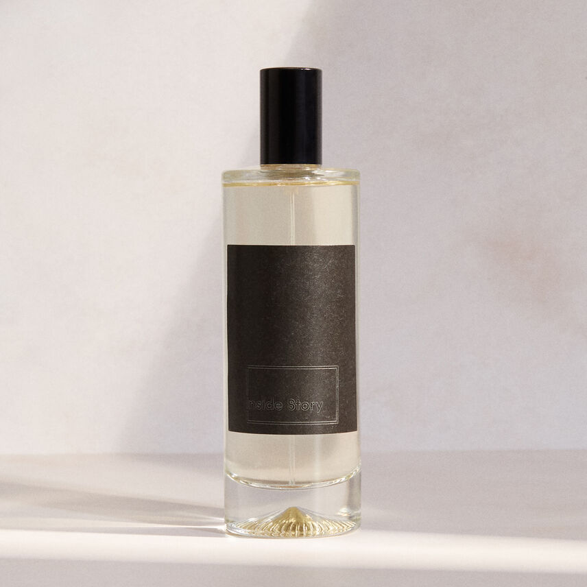 Black Pepper And Pomegranate Home Spray