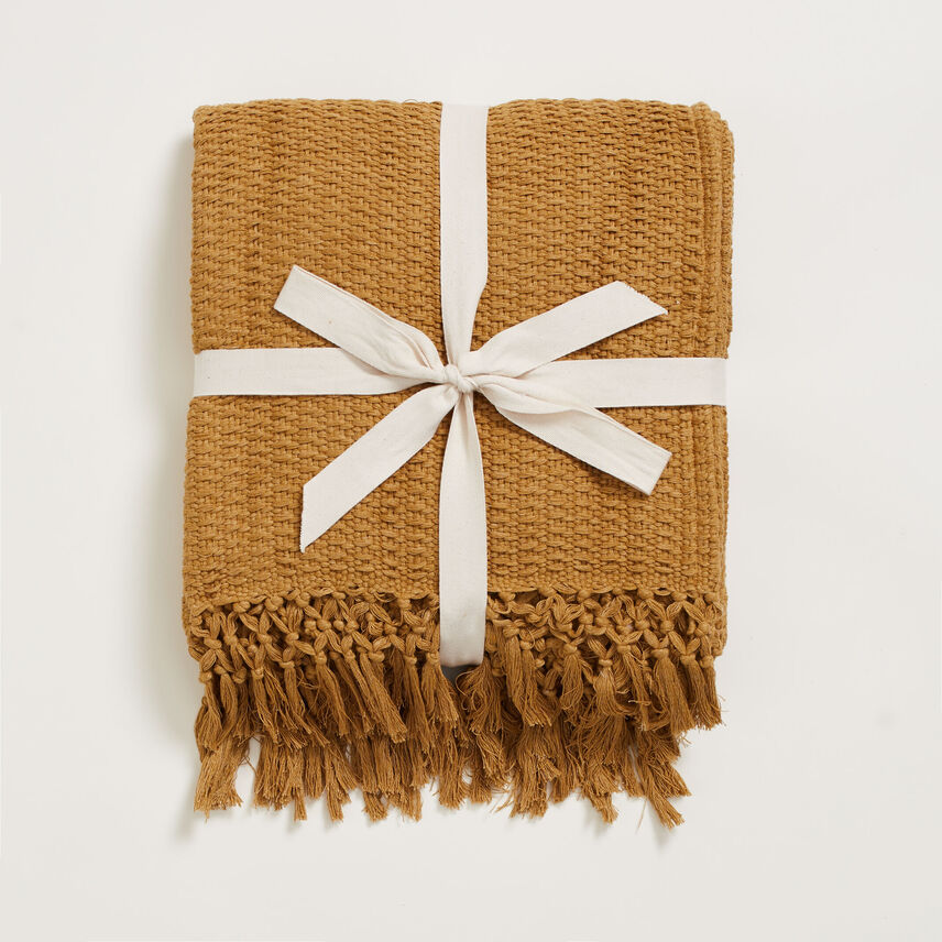 Border Throw