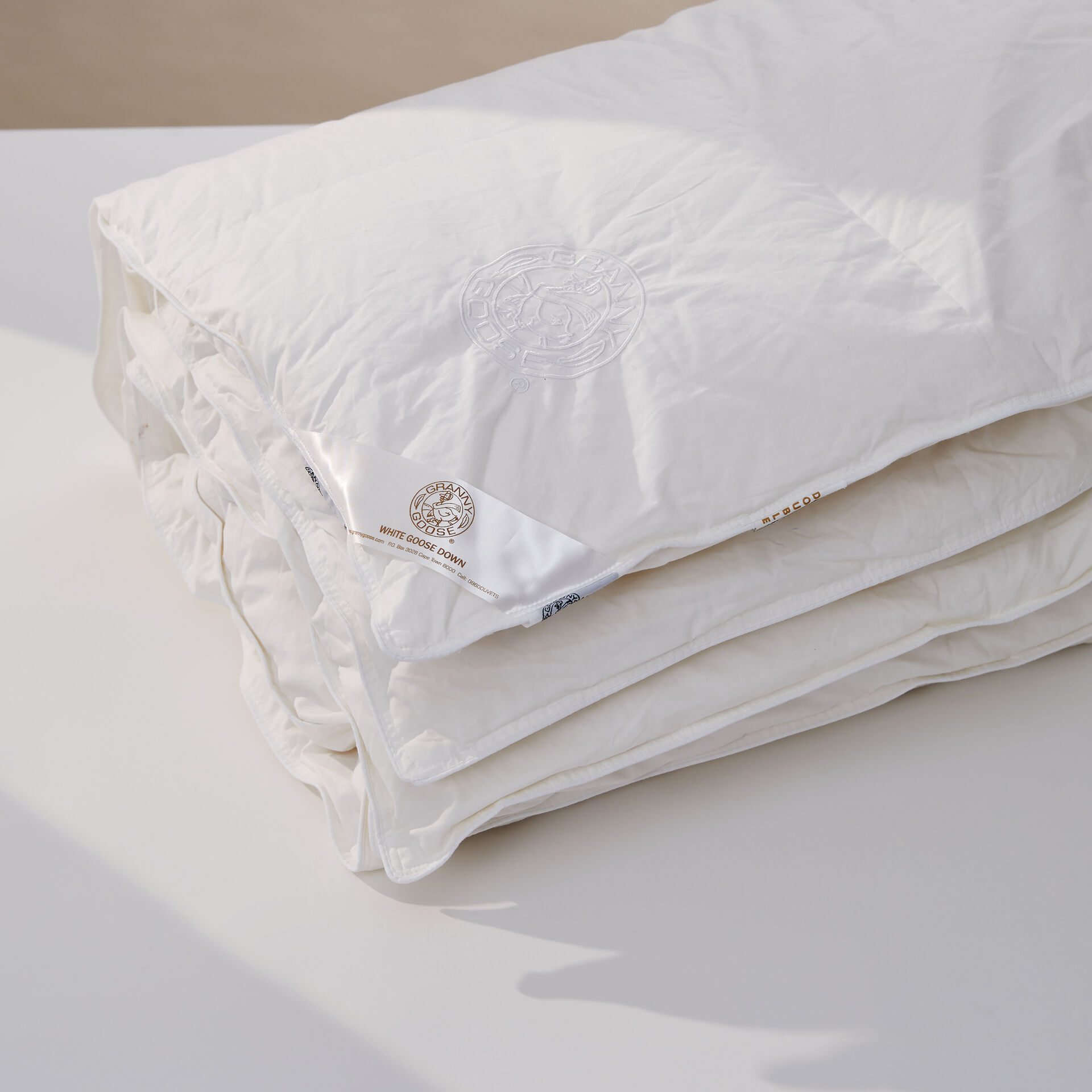 ${product-id}-Goose Down Box Stitch Duvet-White-${view-type}