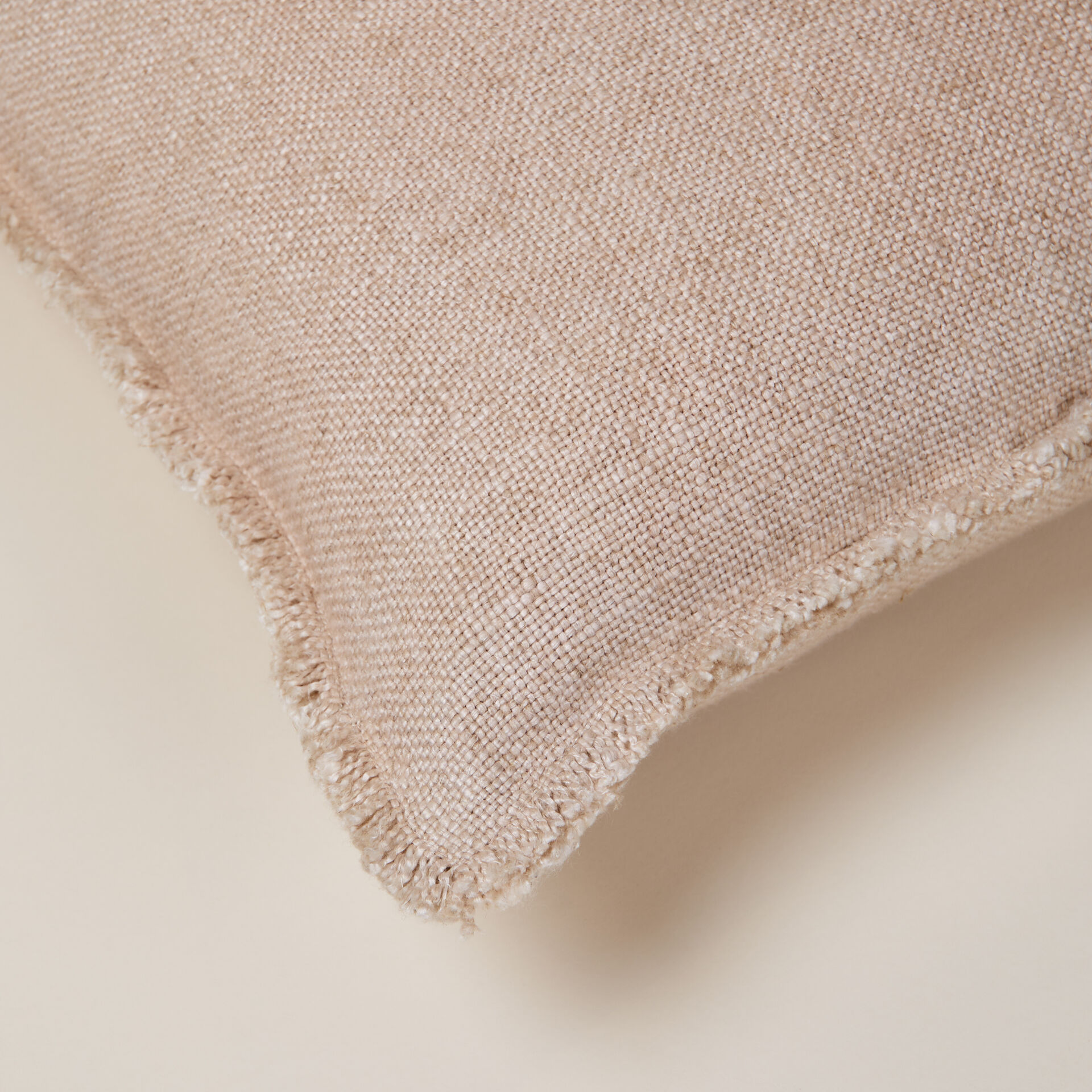 ${product-id}-Bridie Linox Cushion-Natural-${view-type}