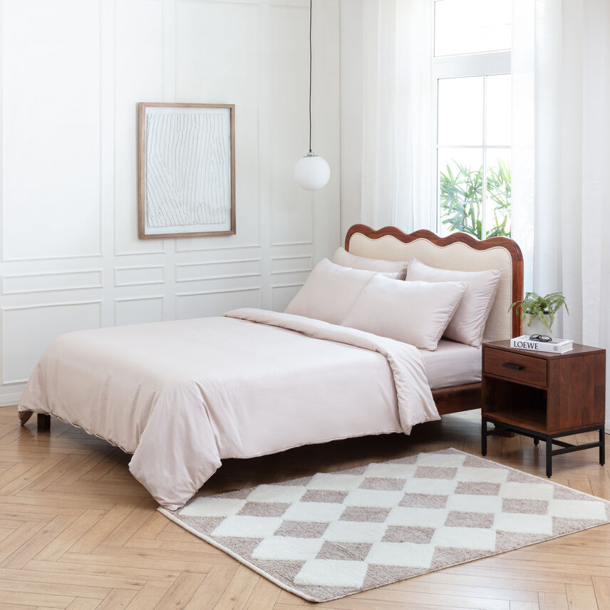 Avery Egyptian Cotton Pillowcase In Sand 300 Thread Count