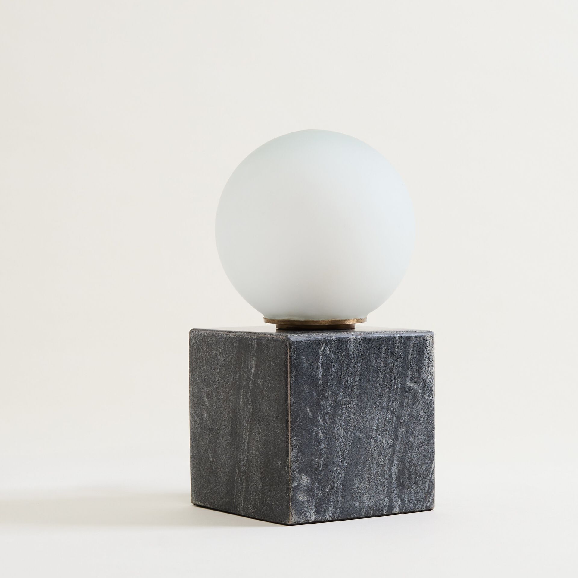 ${product-id}-Marble Square Lamp-Black-${view-type}