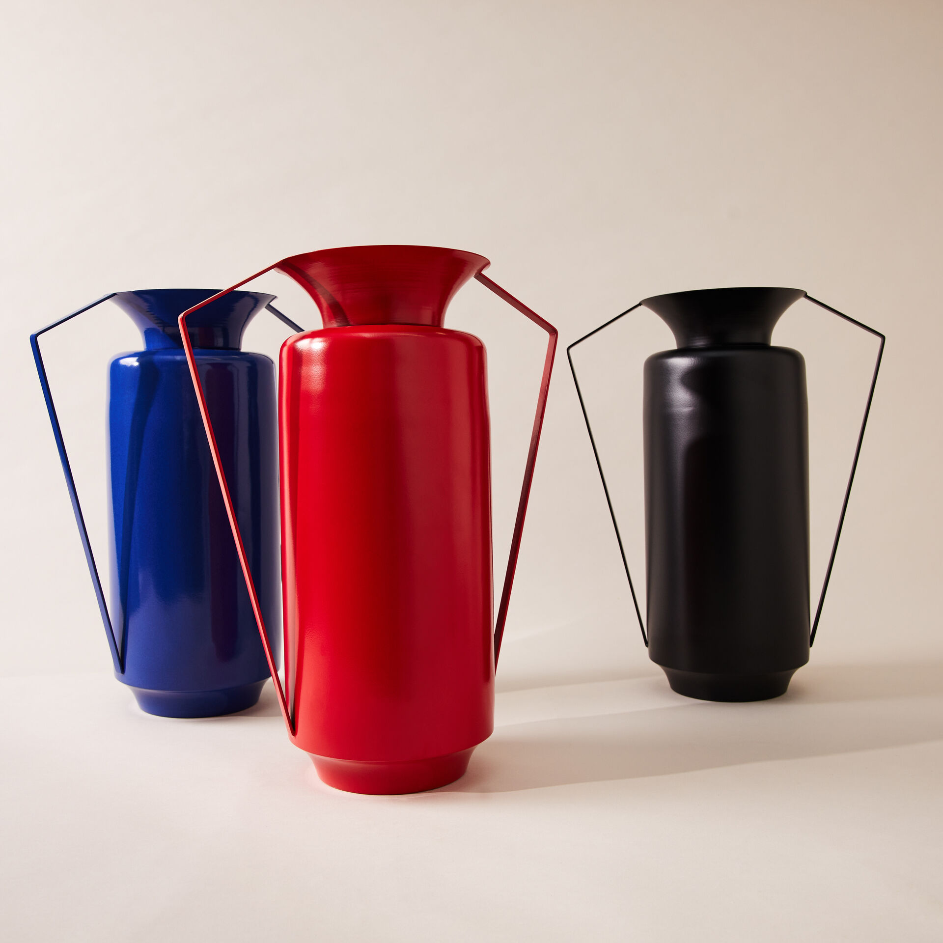${product-id}-Mykonos Metal Amphora Vase-Red-${view-type}