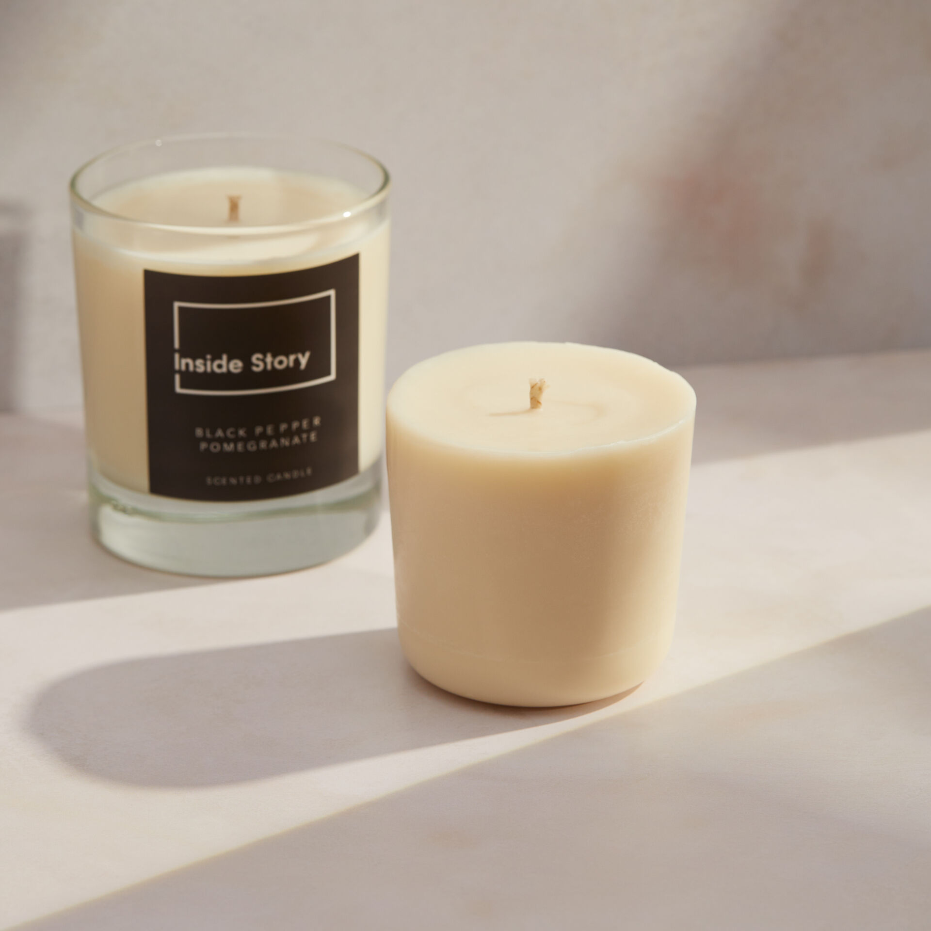${product-id}-Black Pepper And Pomegranate Scented Signature Candle Refill-Black Pomegranate-${view-type}