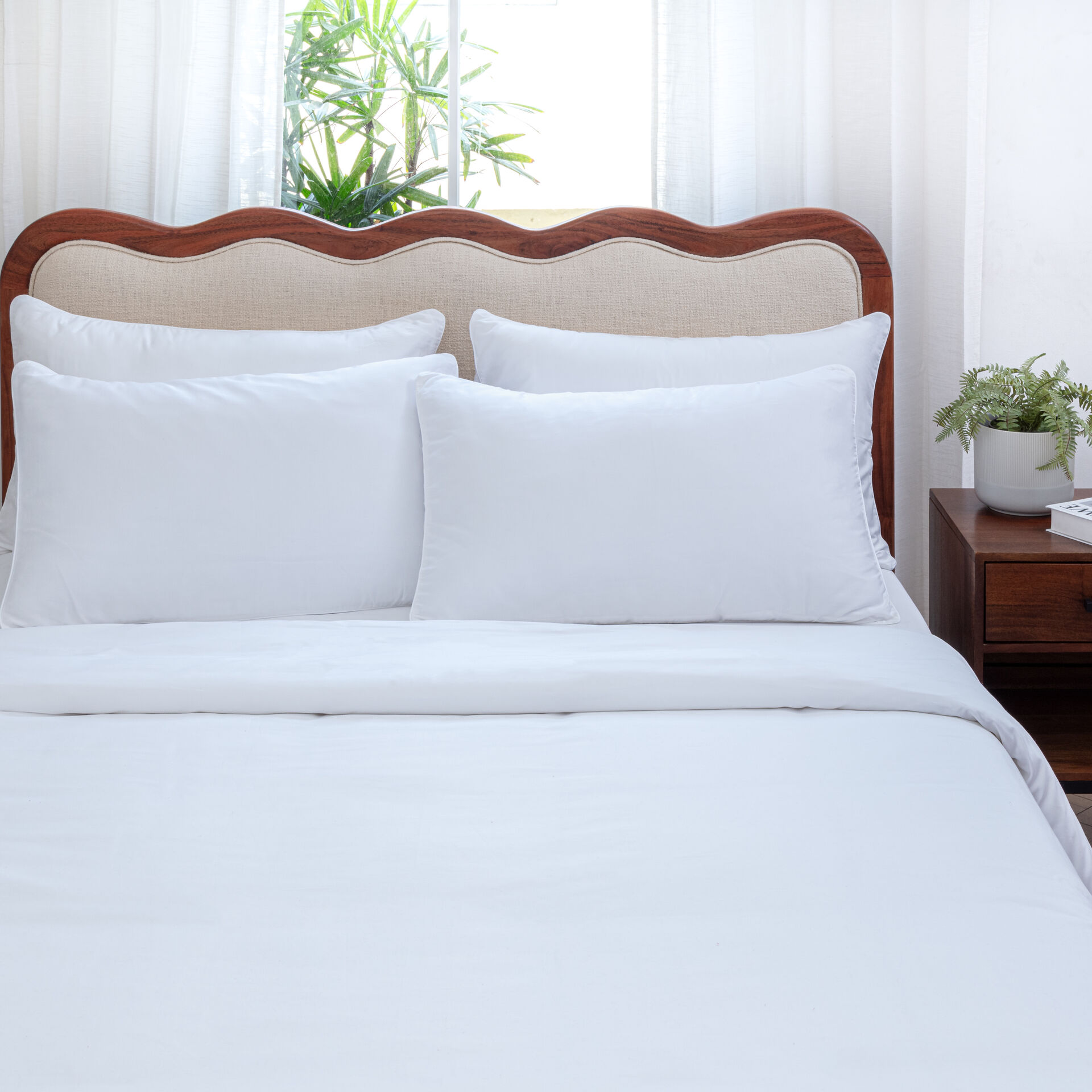 ${product-id}-300 Thread Count Egyptian Cotton Bedding Collection--${view-type}