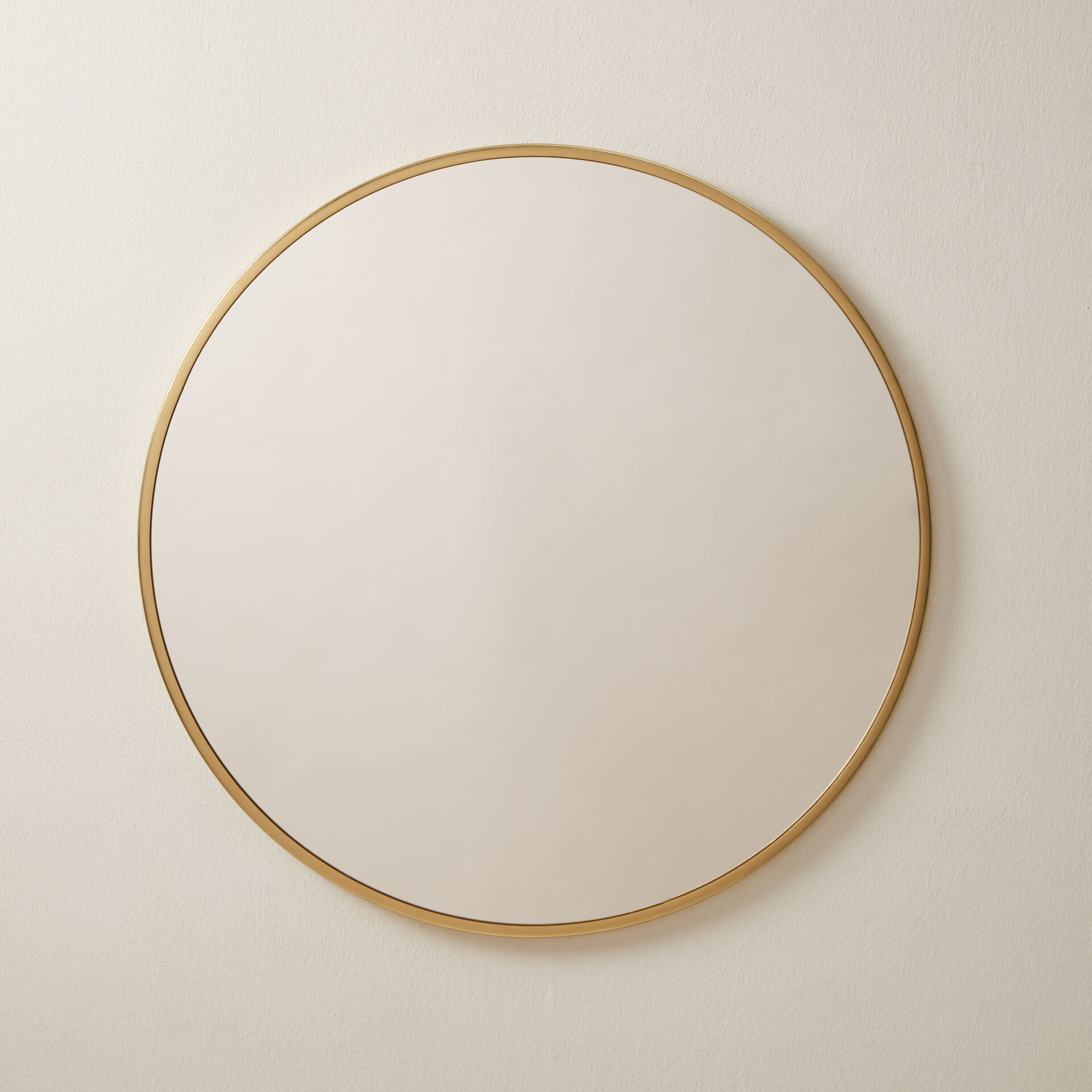 ${product-id}-Round Mirror-Metallic-${view-type}