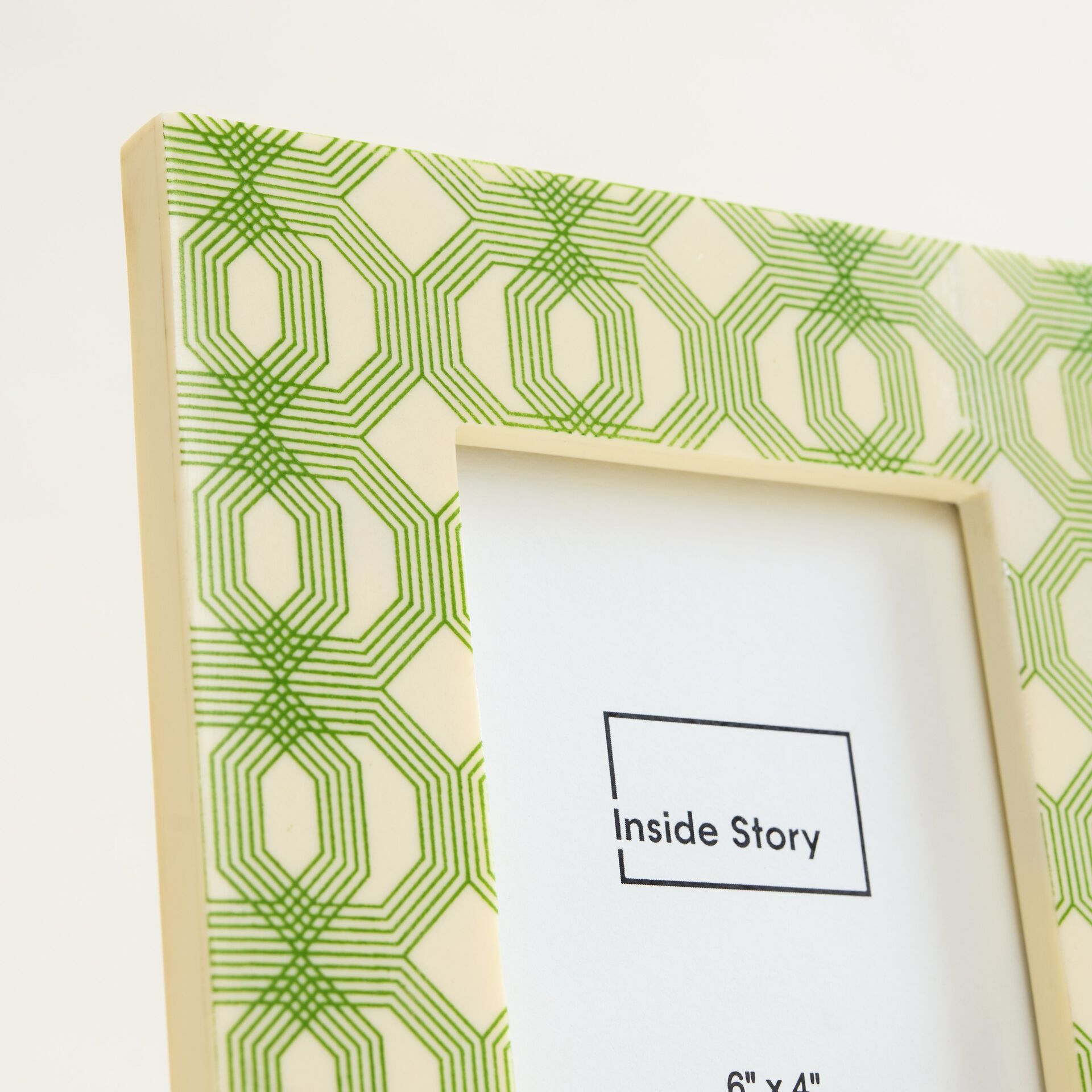 ${product-id}-Green Geometric Print Photo Frame-Green-${view-type}