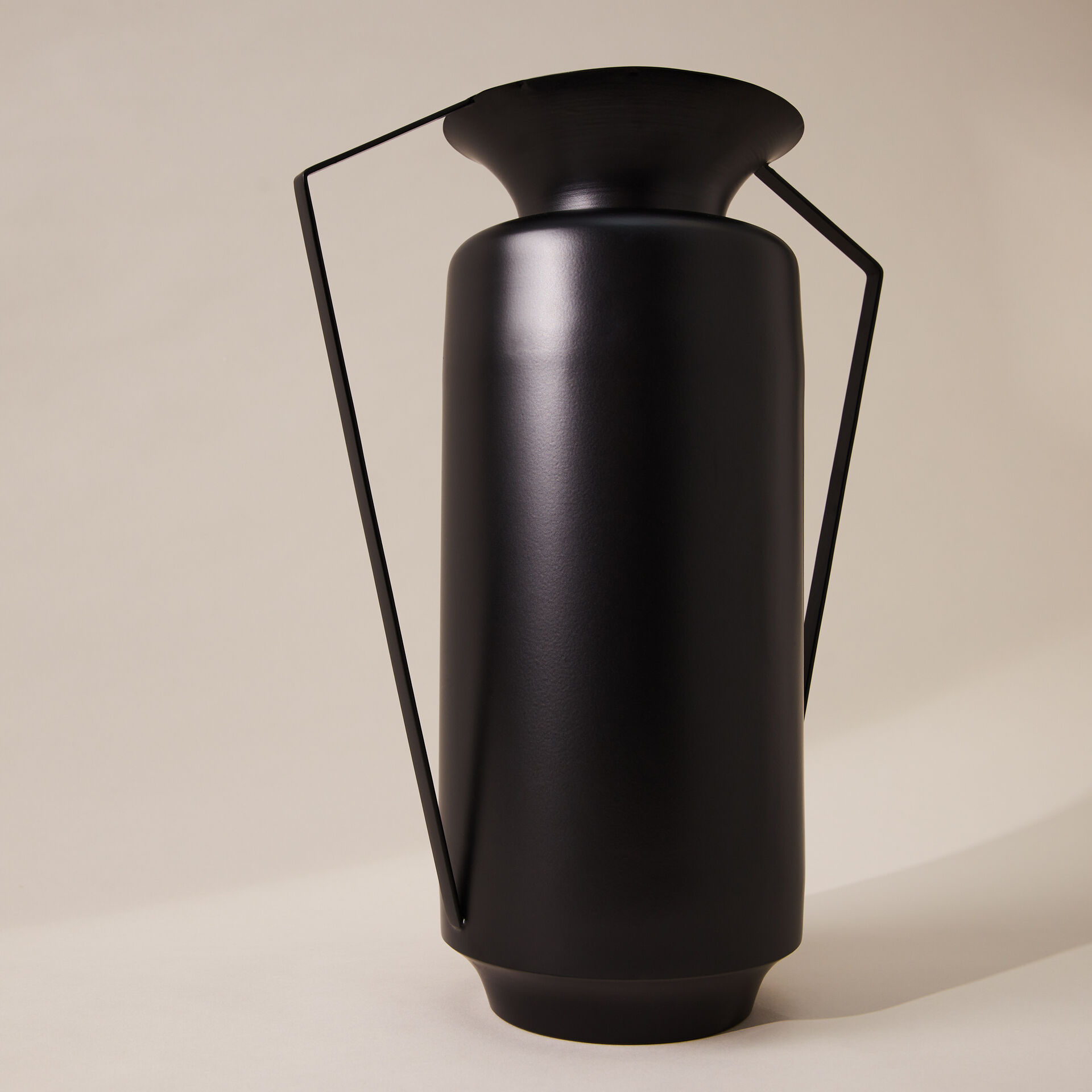 ${product-id}-Mykonos Metal Amphora Vase-Black-${view-type}