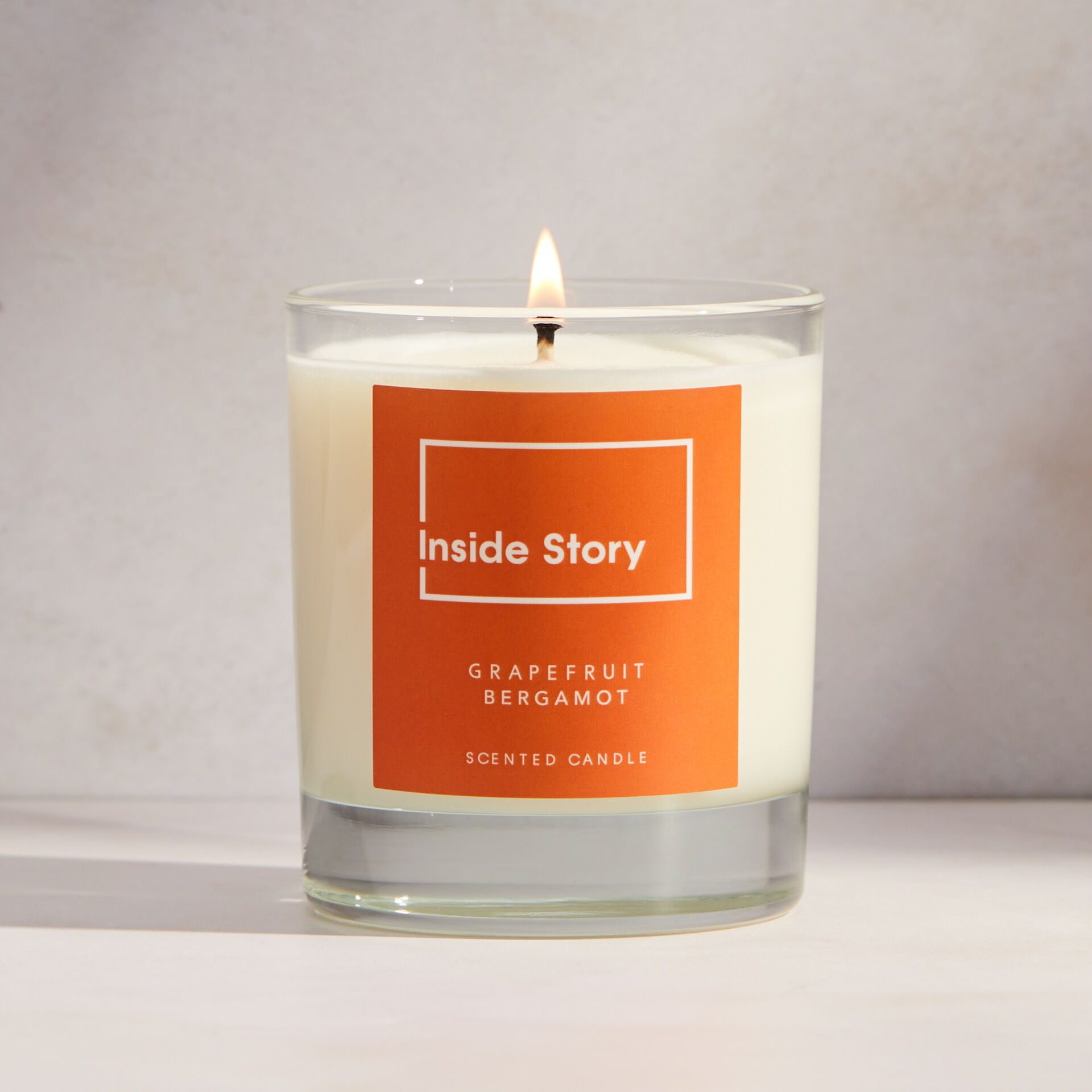 ${product-id}-Grapefruit And Bergamot Scented Signature Candle-Neutral-${view-type}