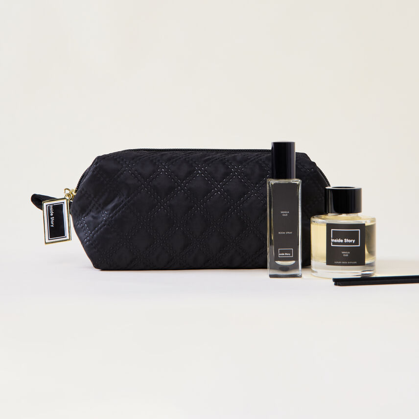 Vanilla Oud Mini Wash Bag Gift Set