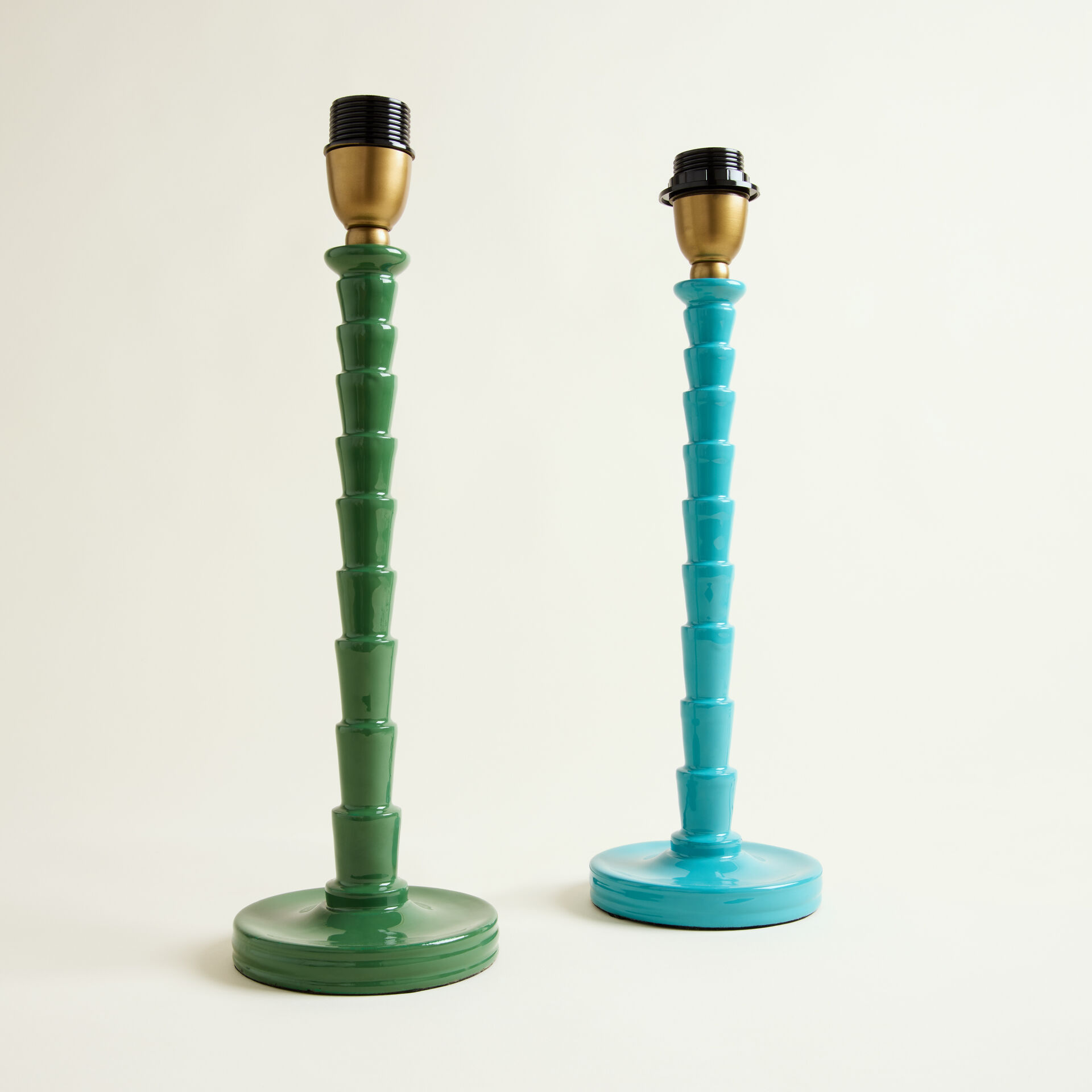 ${product-id}-Nelle Table Lamp-Green-${view-type}
