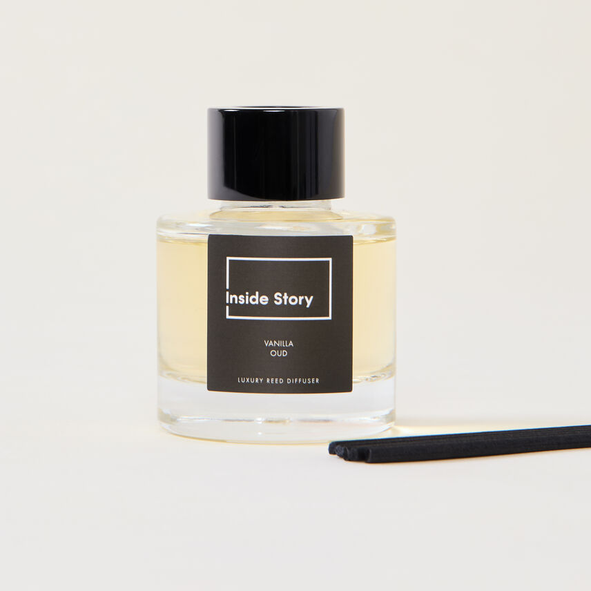 Vanilla Oud Mini Reed Diffuser