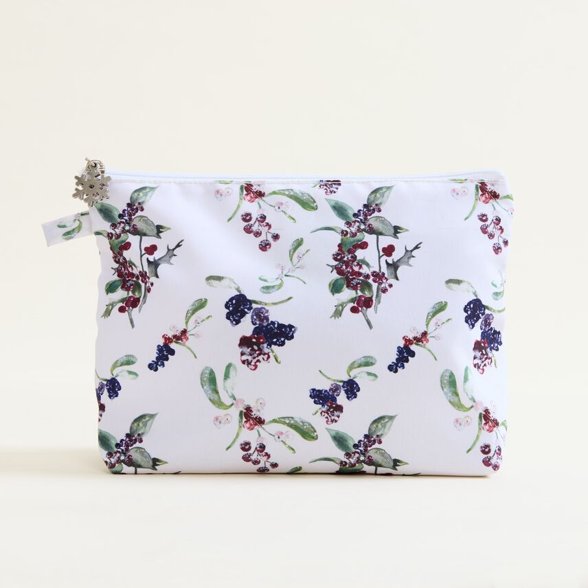 Blackberry Frost Wash Bag