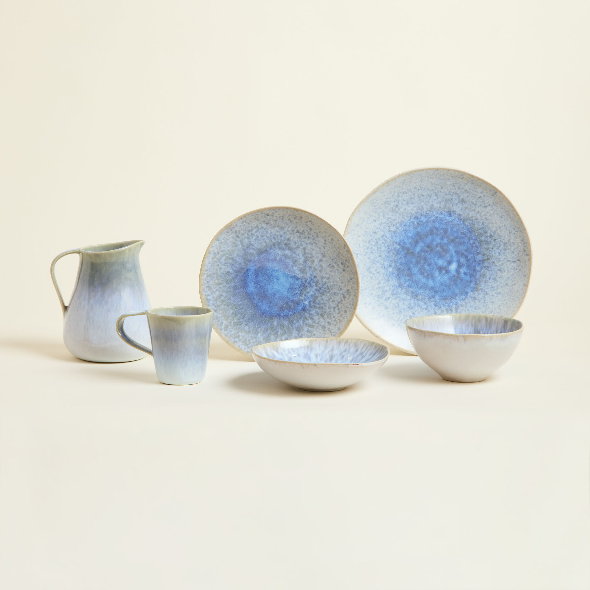 ${product-id}-Crystaline Ombre Side Plates X 4-Blue-${view-type}