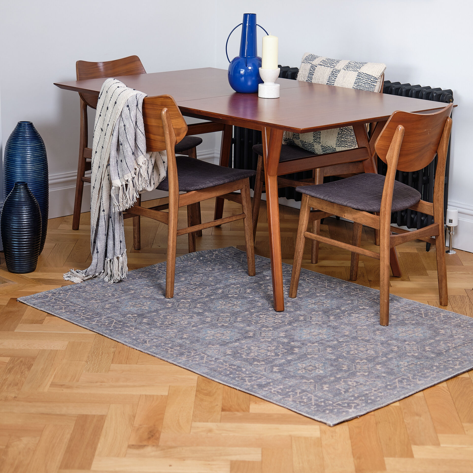 ${product-id}-Ayla Distressed Printed Rug-Blue-${view-type}