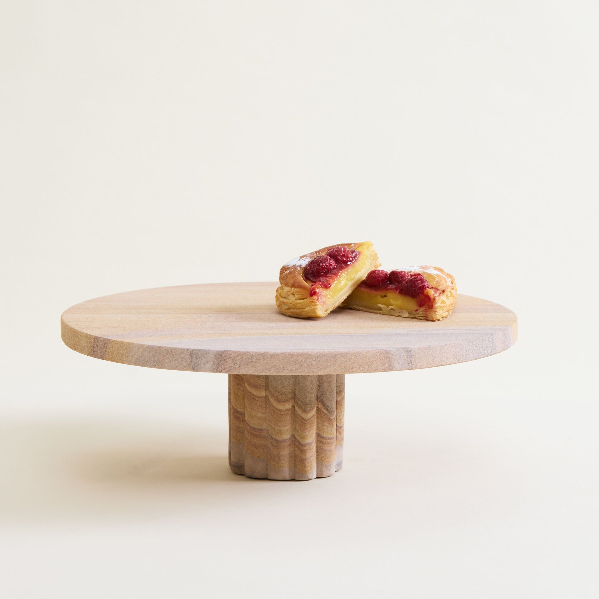 ${product-id}-Beige Round Stone Cake Stand-Neutral-${view-type}