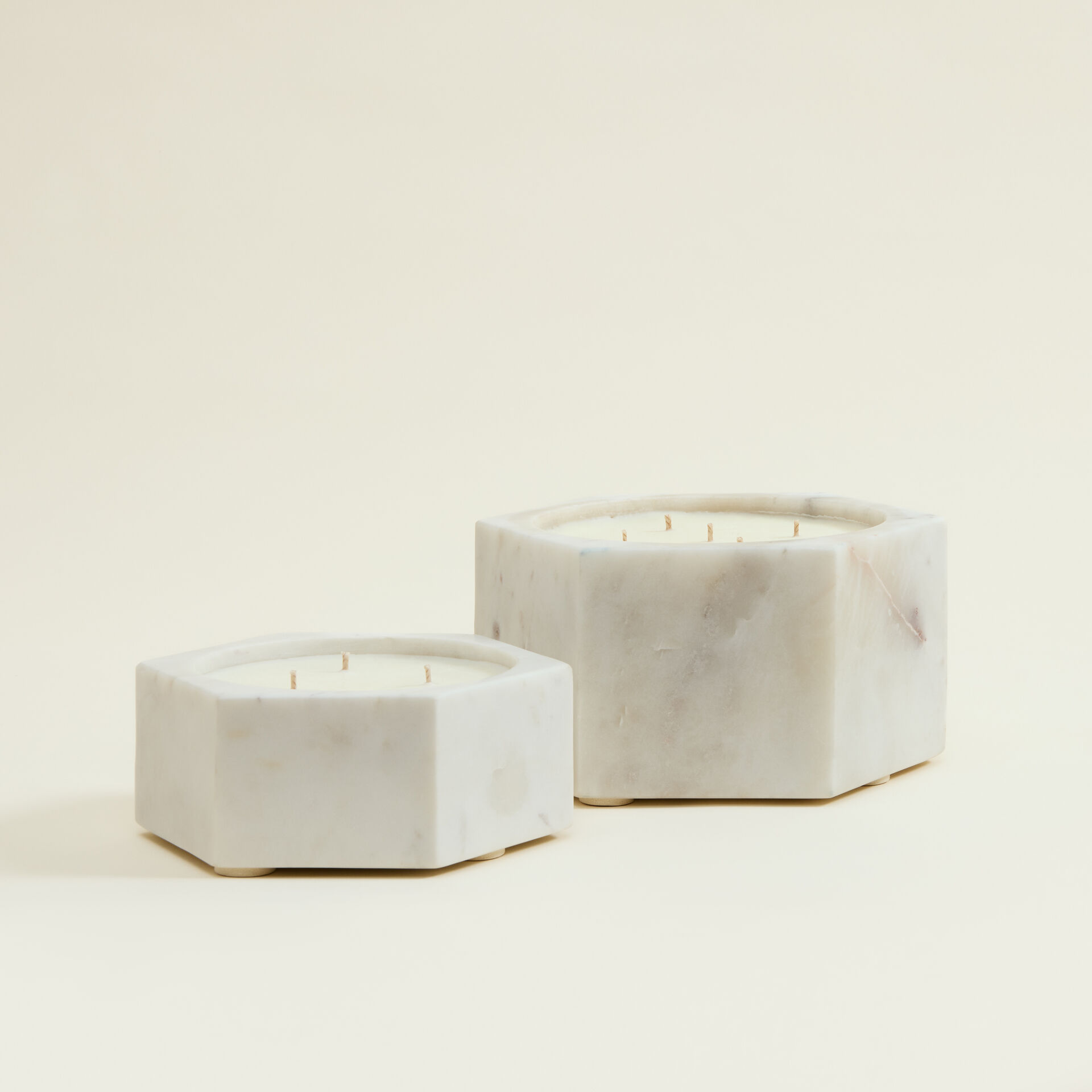 ${product-id}-Cucumber Rose Statement Marble Candle XL-White-${view-type}