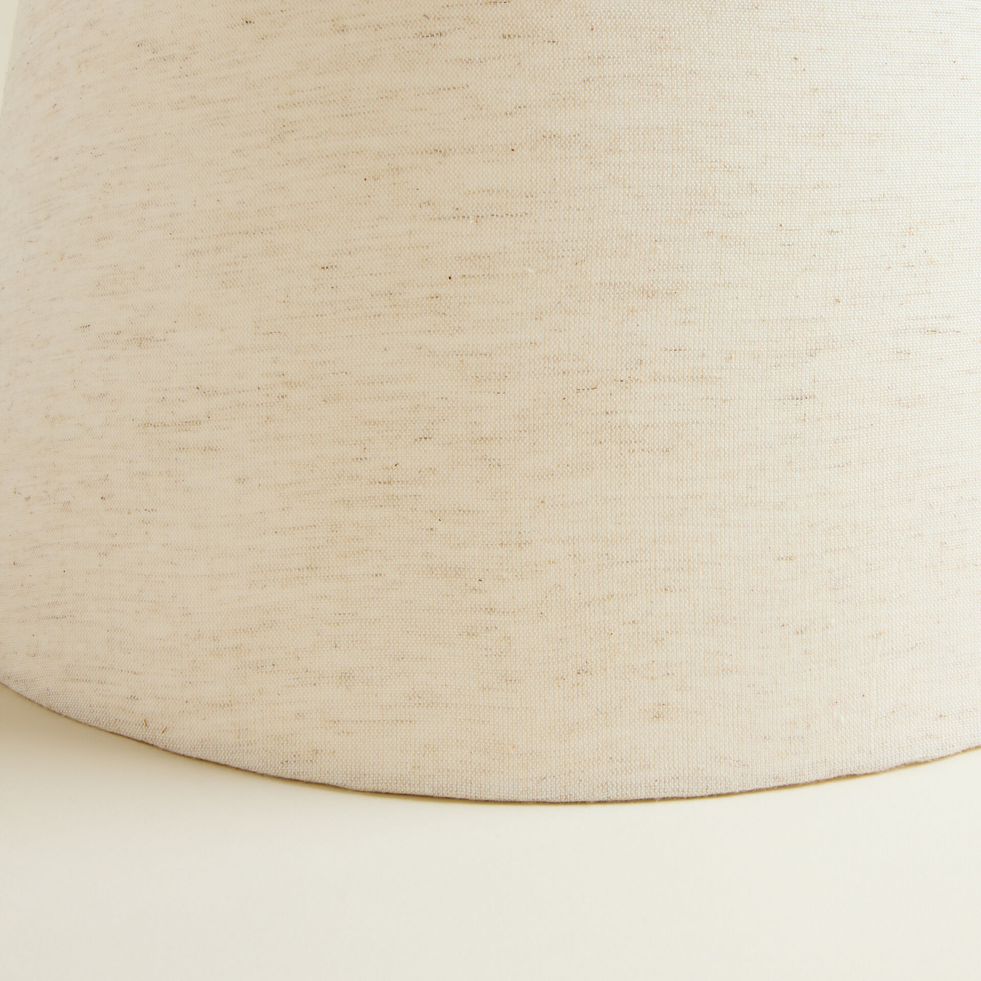 ${product-id}-Small Tapered Linen Lampshade-Natural-${view-type}