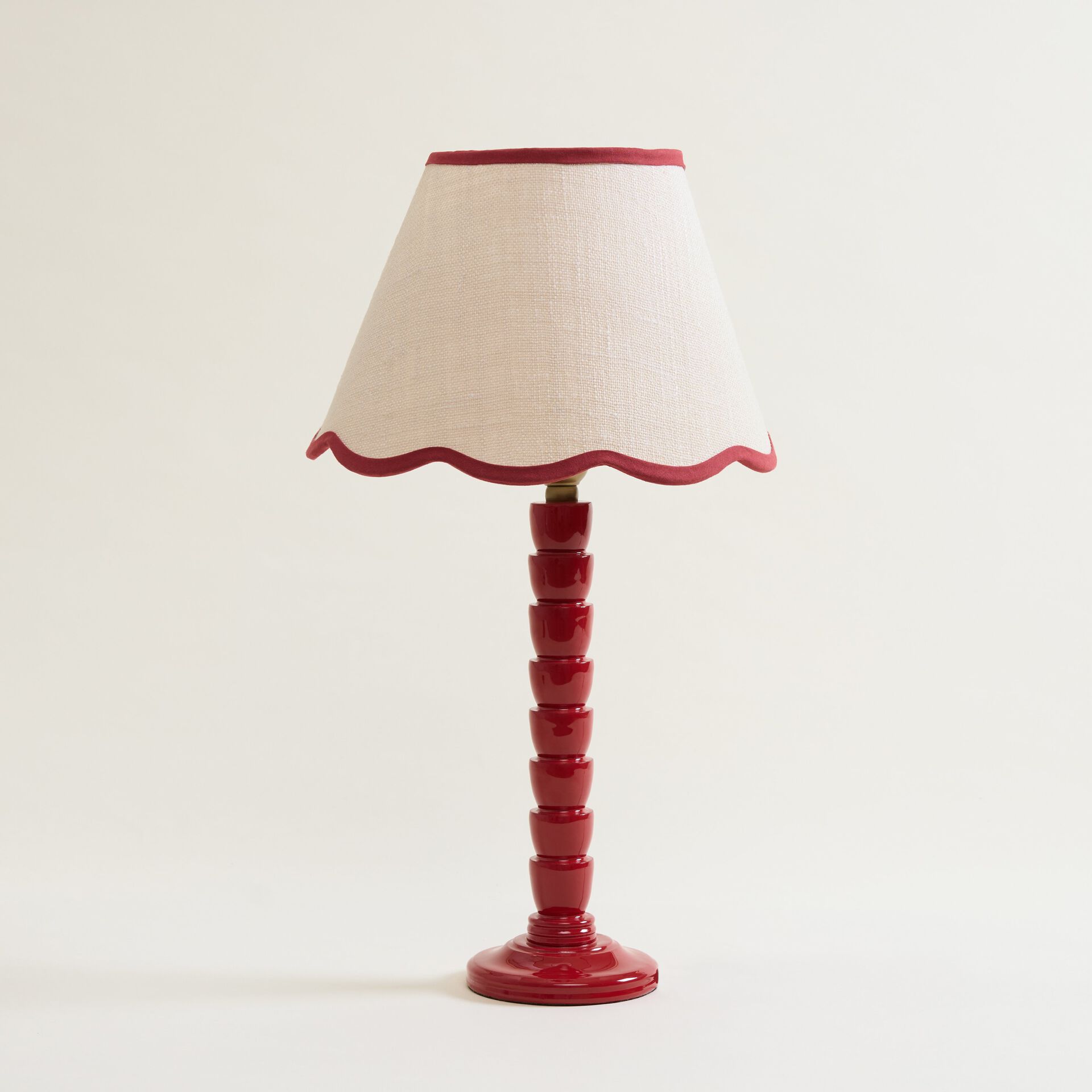 ${product-id}-Small Trimmed Jute Scalloped Edge Lampshade-Red-${view-type}
