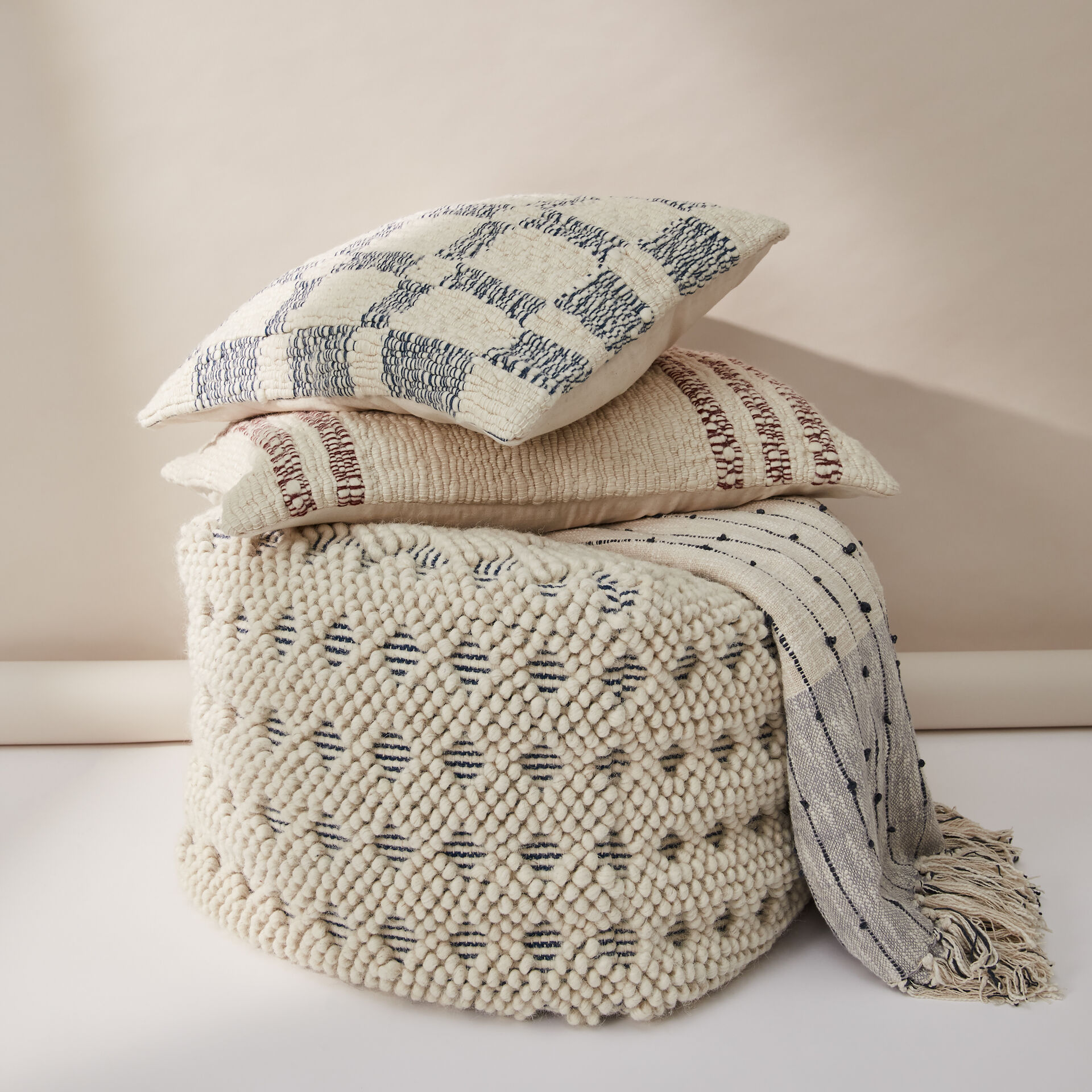 Dalan Bobble Footstool