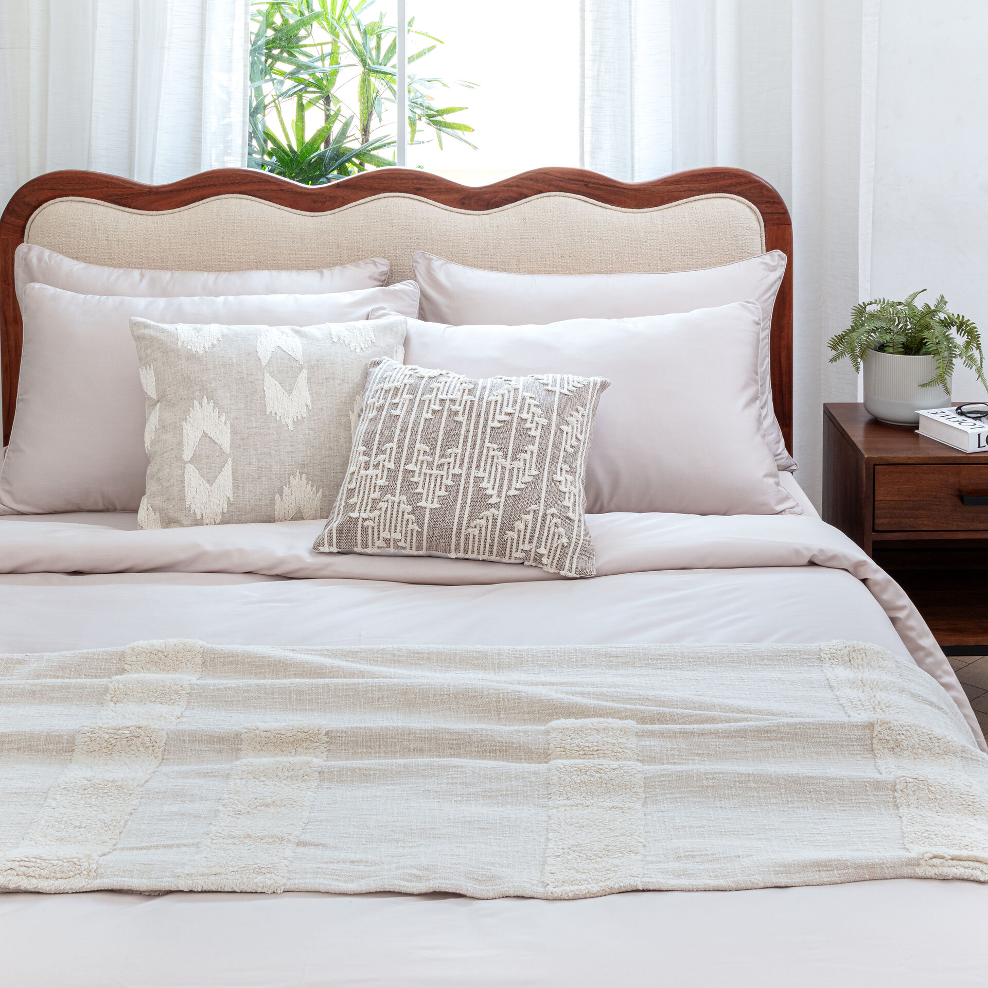 ${product-id}-Avery Egyptian Cotton Duvet Set In Sand 300 Thread Count-Sand-${view-type}
