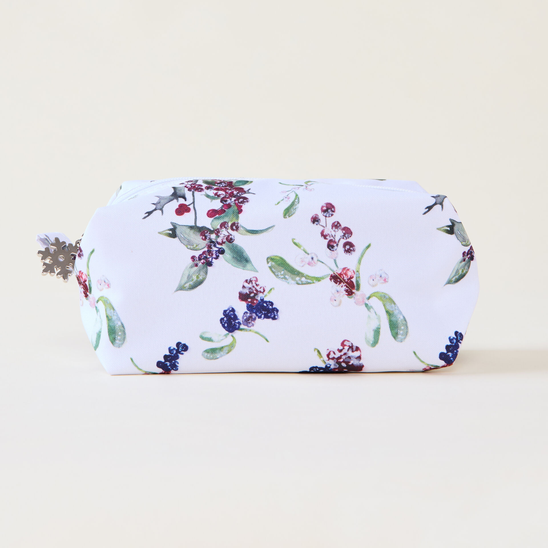 ${product-id}-Blackberry Frost Mini Wash Bag Gift Set-Blackberry Frost-${view-type}