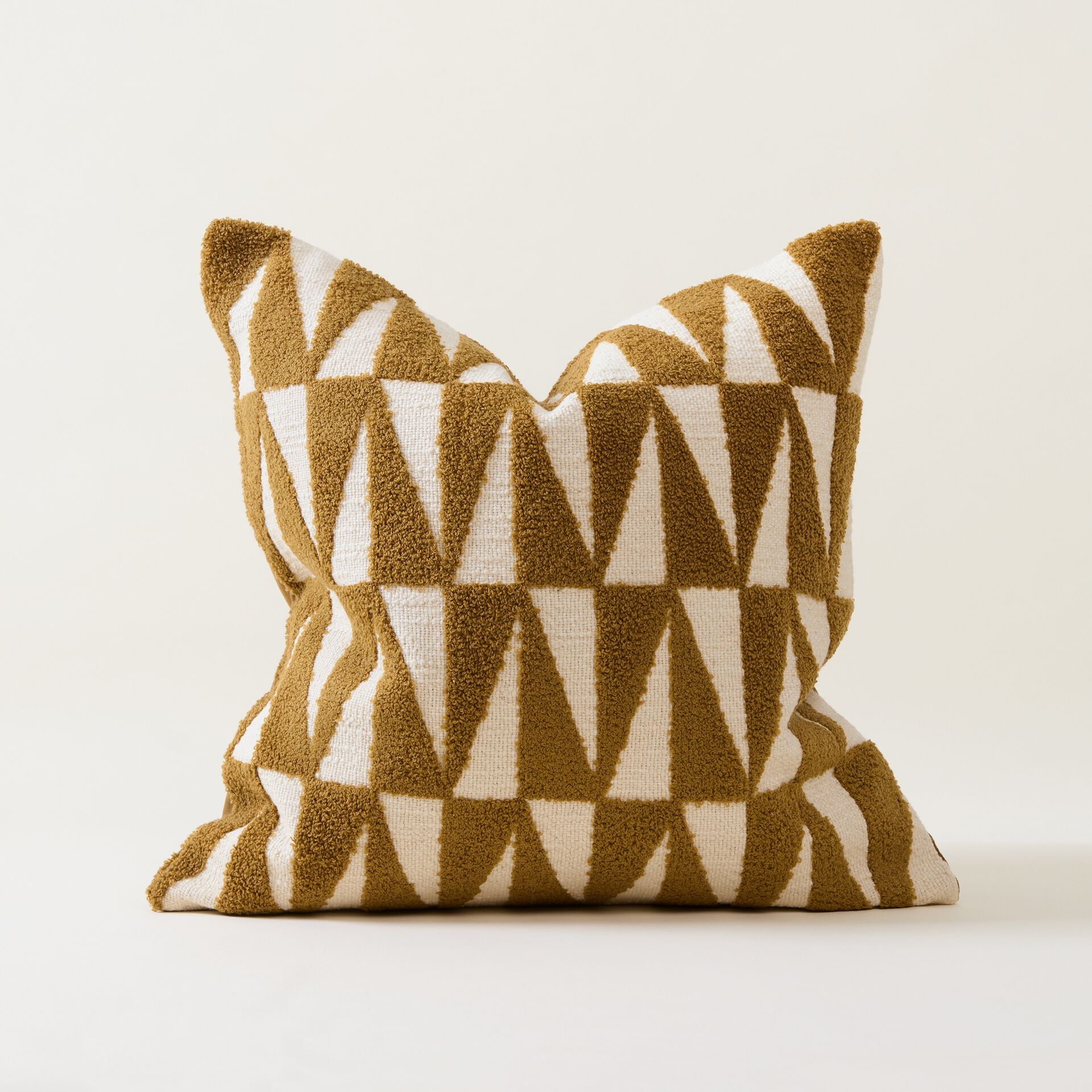 ${product-id}-Mustard Geometric Cushion-Ochre-${view-type}