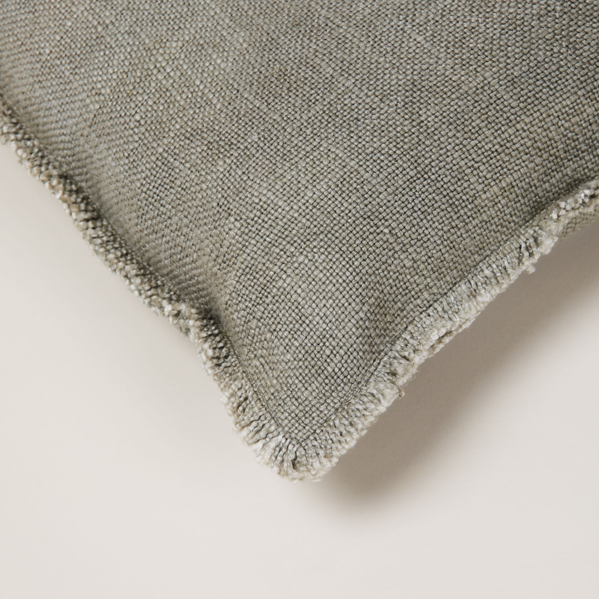 ${product-id}-Bridie Linox Cushion-Sage-${view-type}
