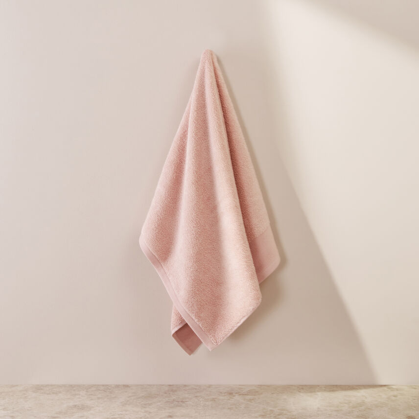 Classic Pleated Hand Towel