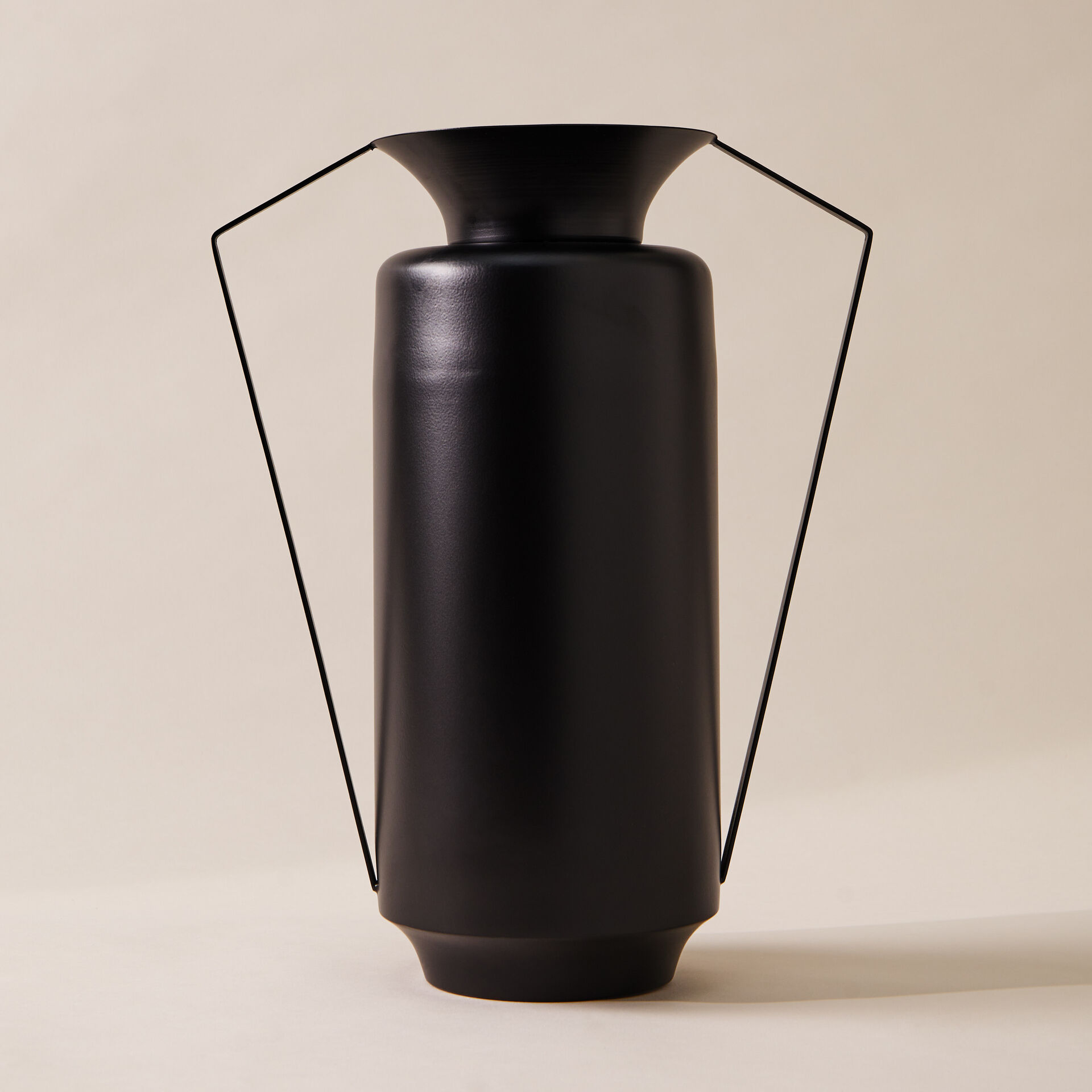 ${product-id}-Mykonos Metal Amphora Vase-Black-${view-type}