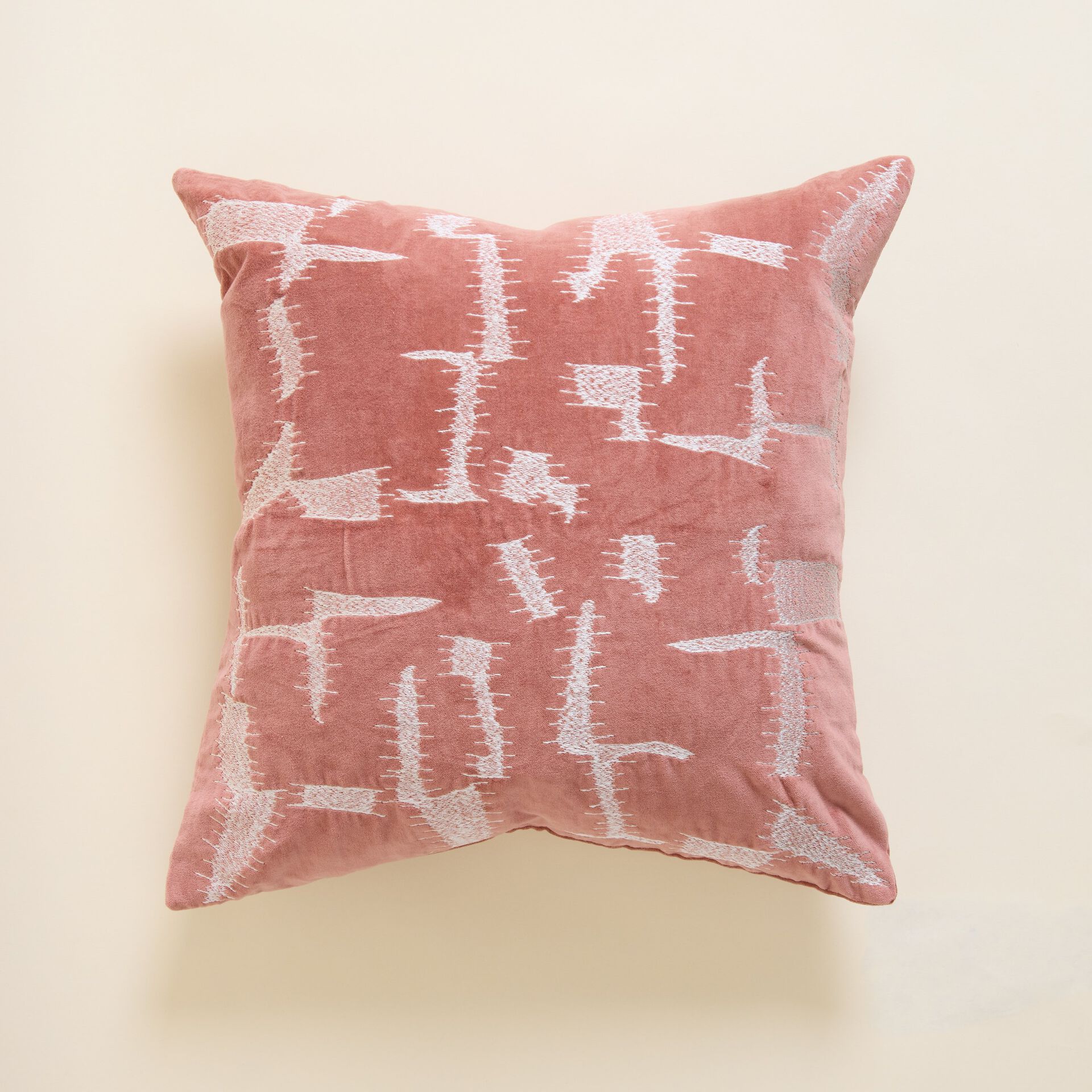 ${product-id}-Velvet Embroidered Cushion-Pink-${view-type}
