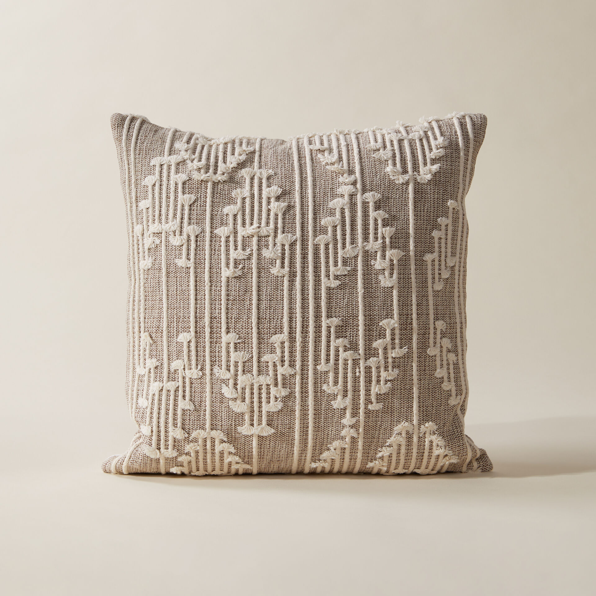 ${product-id}-Kaata Clipped Cushion-Rust/Ivory-${view-type}
