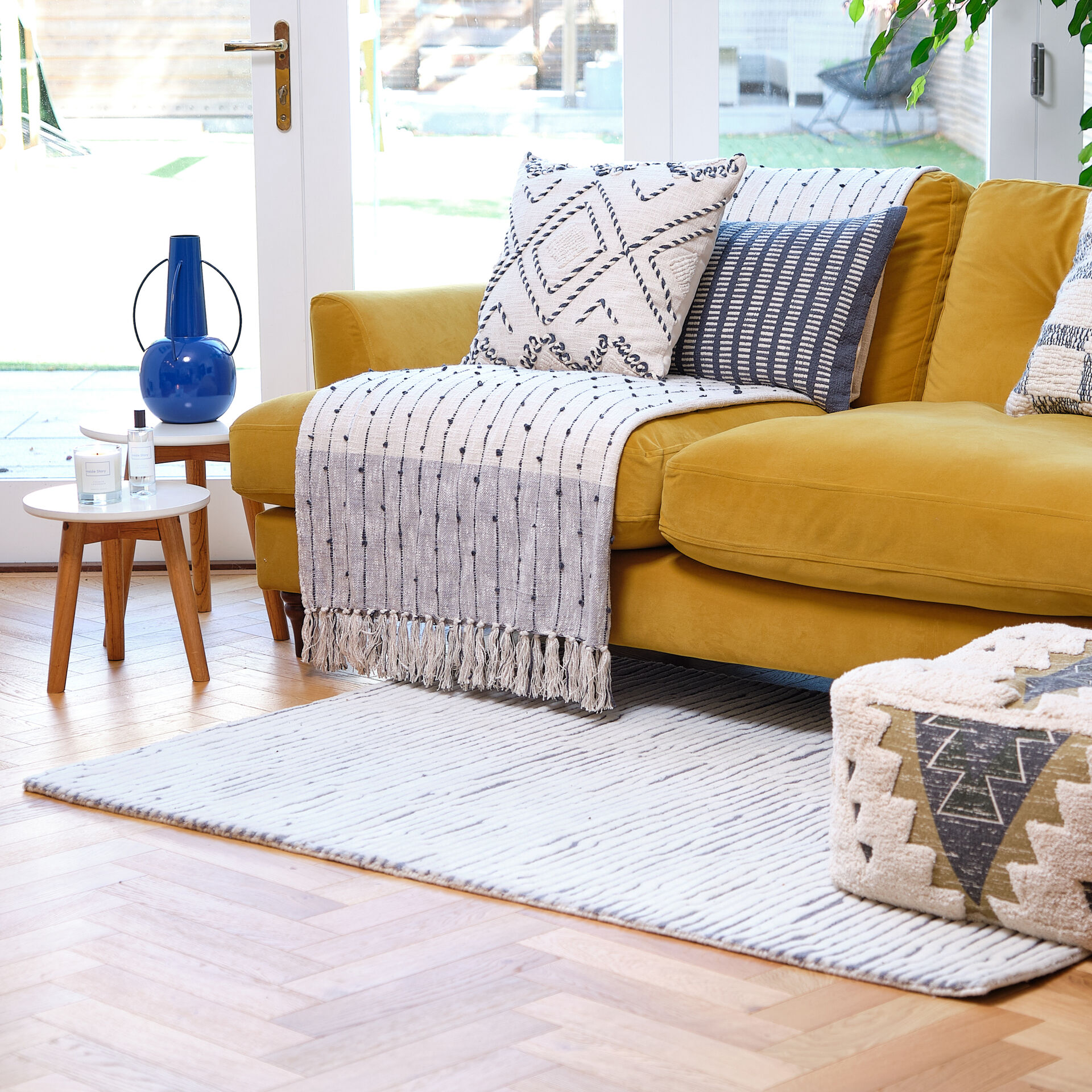 ${product-id}-Handtufted Wool Rug-Cream/Grey-${view-type}
