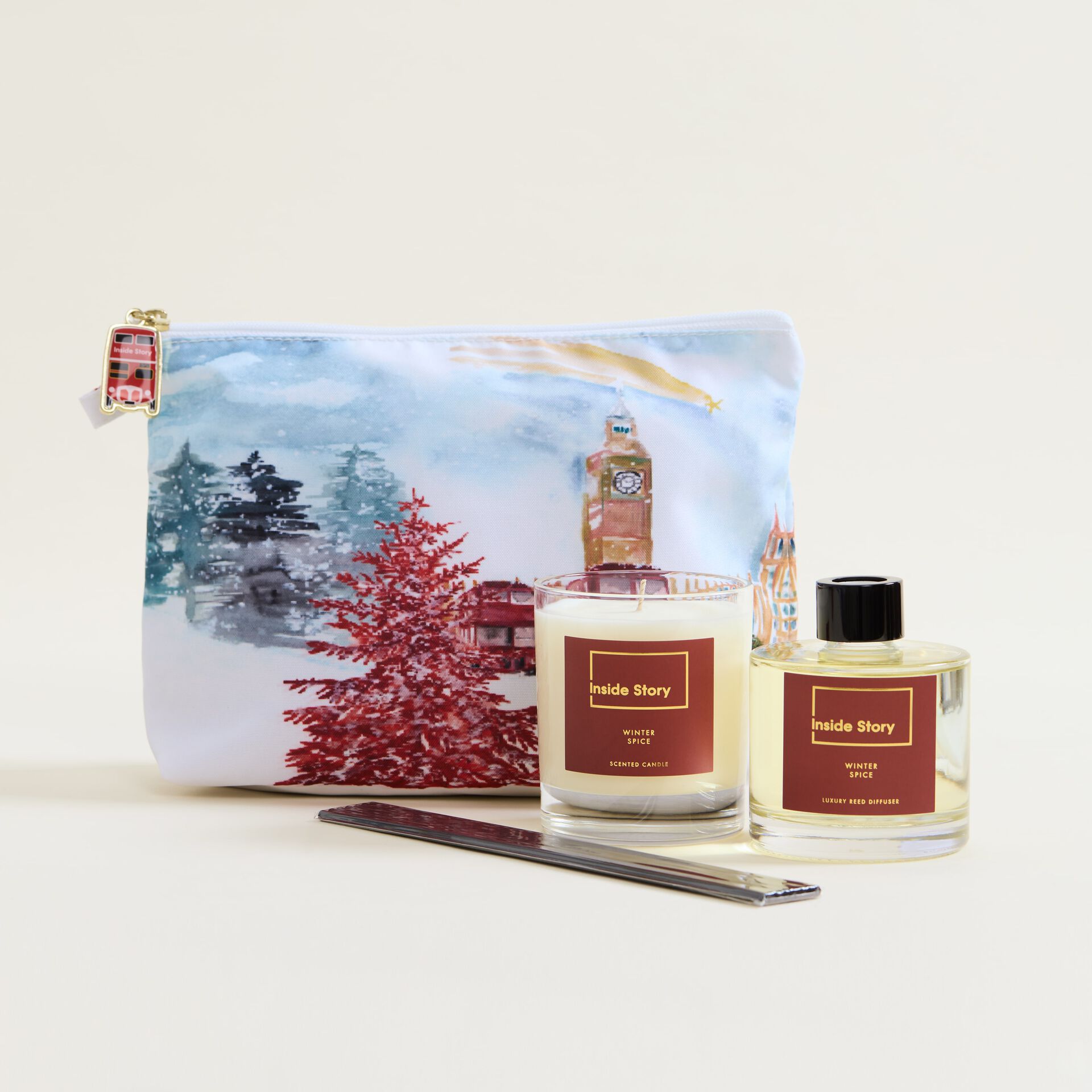 ${product-id}-Winter Spice Wash Bag Gift Set--${view-type}