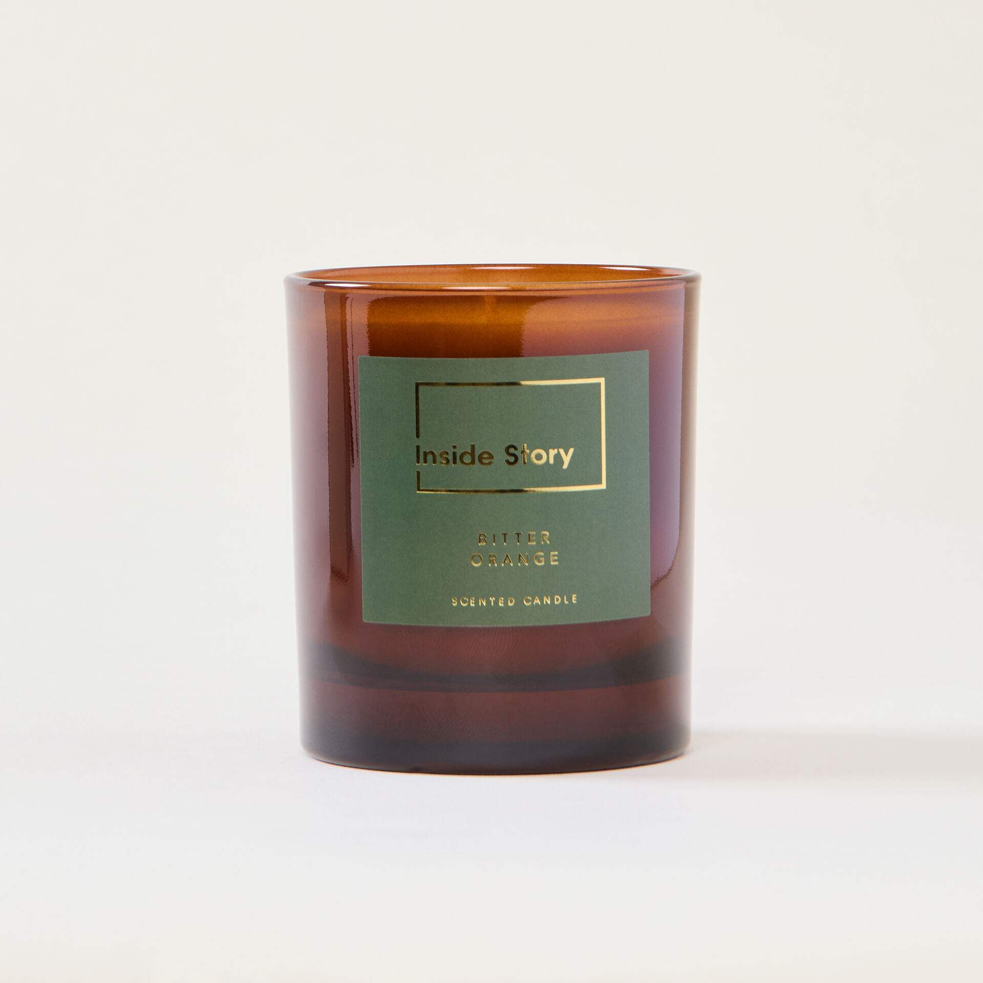 ${product-id}-Bitter Orange And Cinnamon Signature Candle--${view-type}