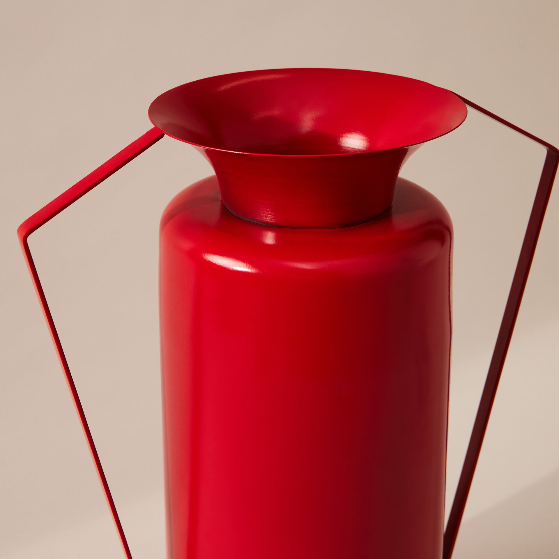 ${product-id}-Mykonos Metal Amphora Vase-Red-${view-type}