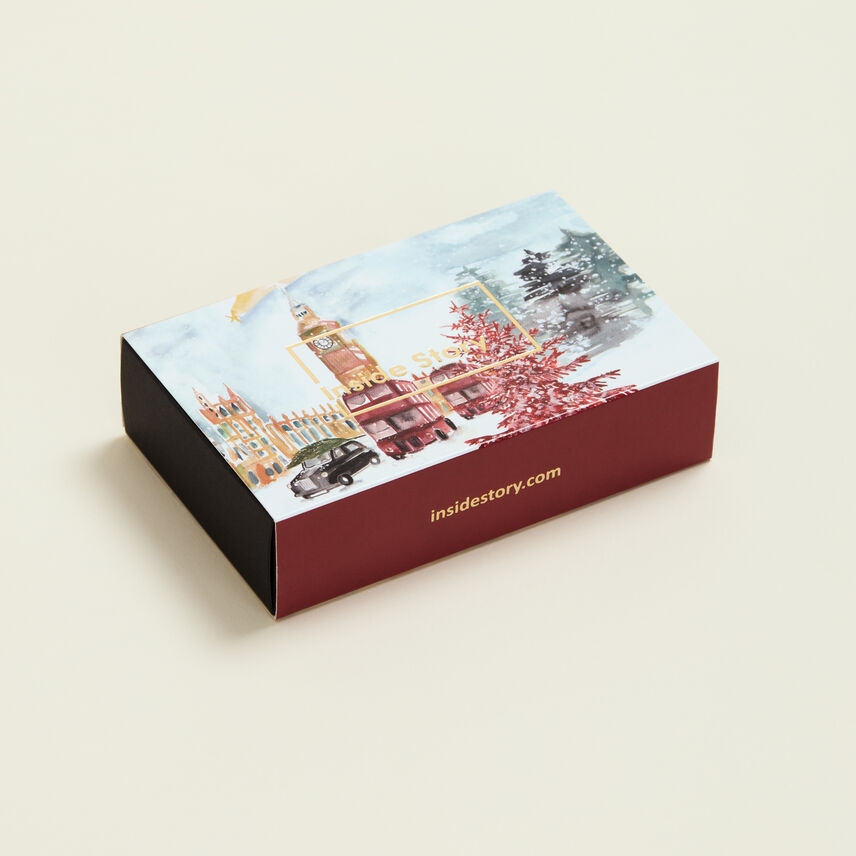 London Town Illustrated Matches