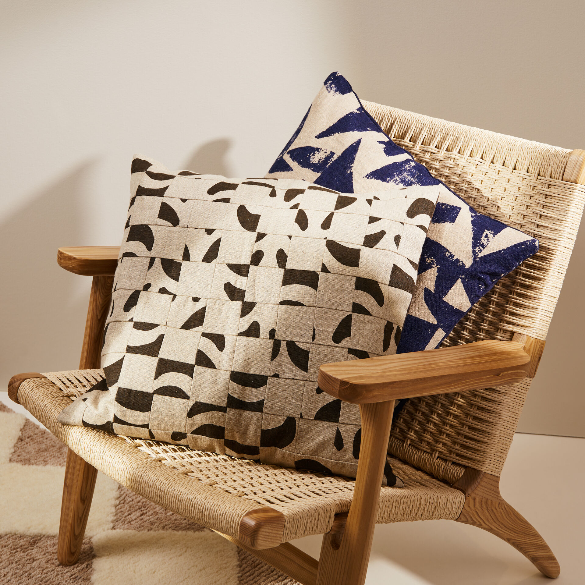 ${product-id}-Lennyn Patched Cushion--${view-type}