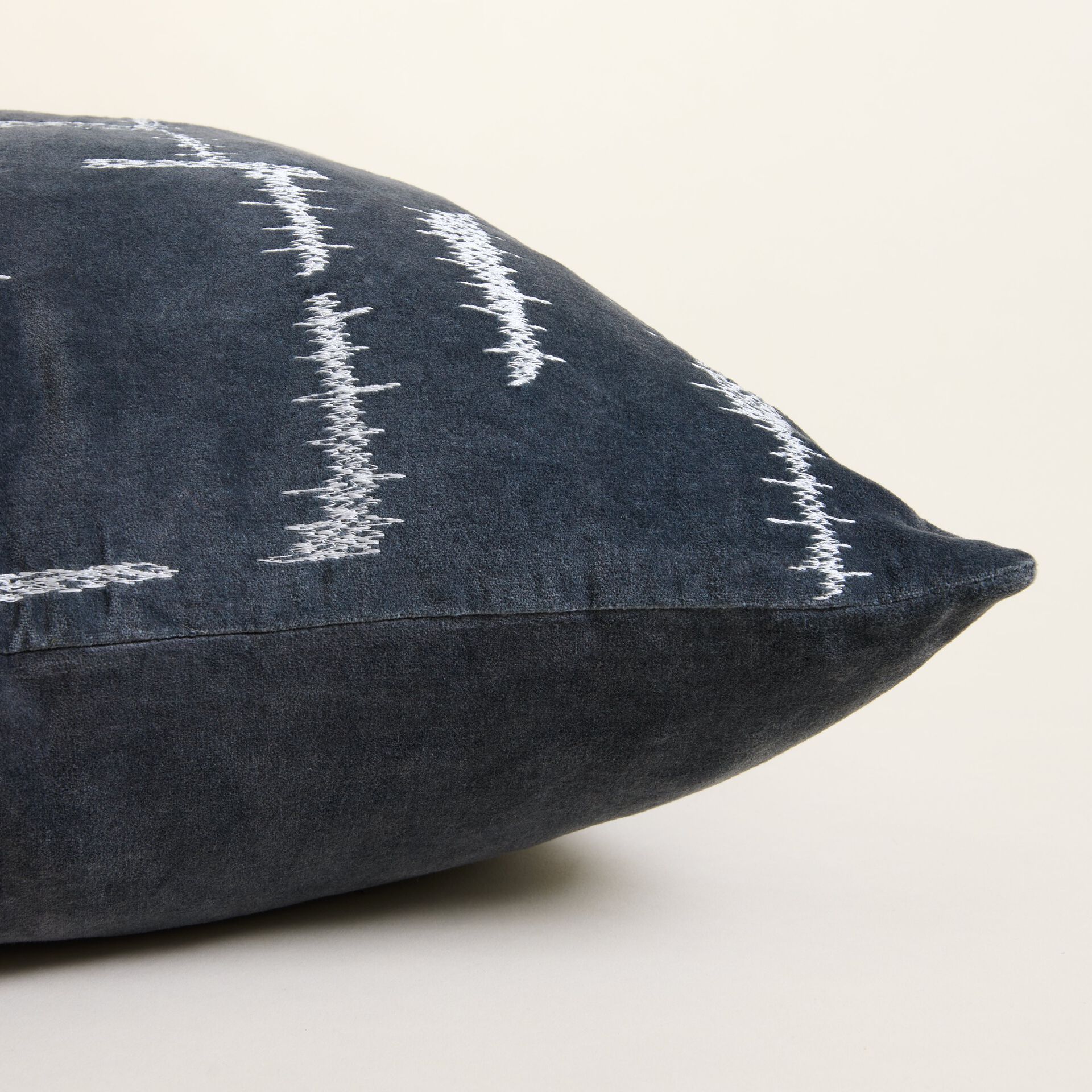 ${product-id}-Velvet Embroidered Cushion-Blue-${view-type}