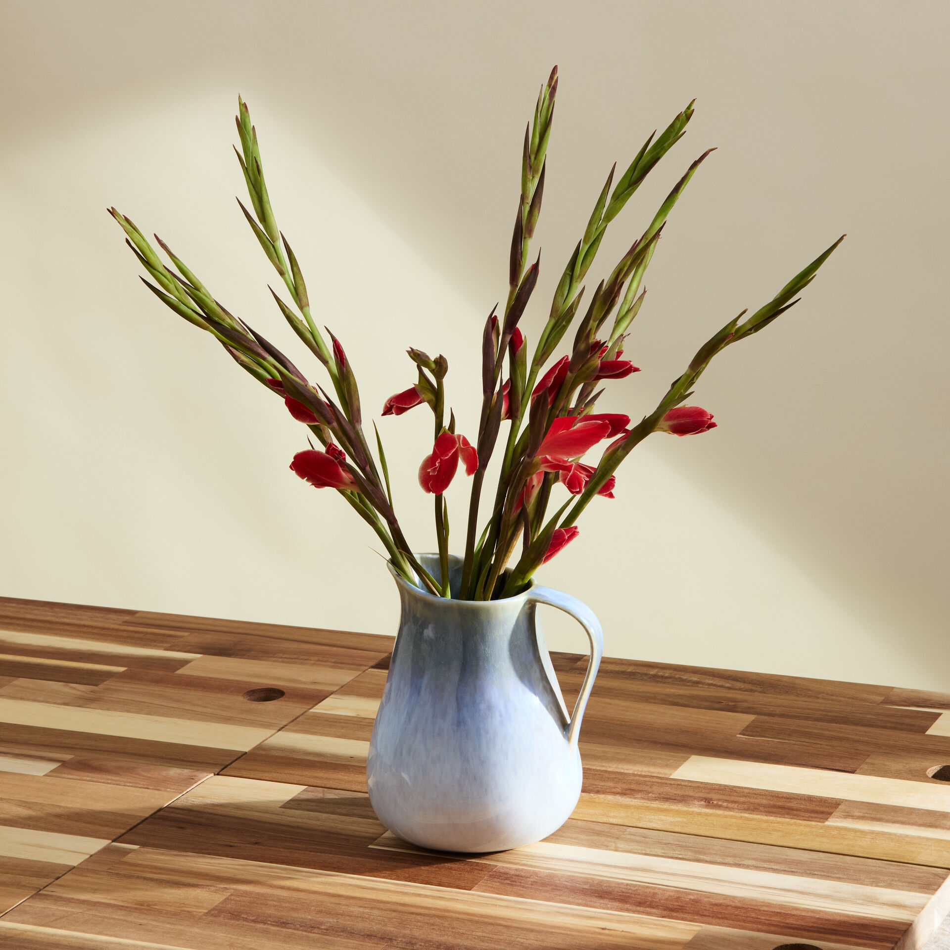 ${product-id}-Crystaline Pitcher-Blue-${view-type}