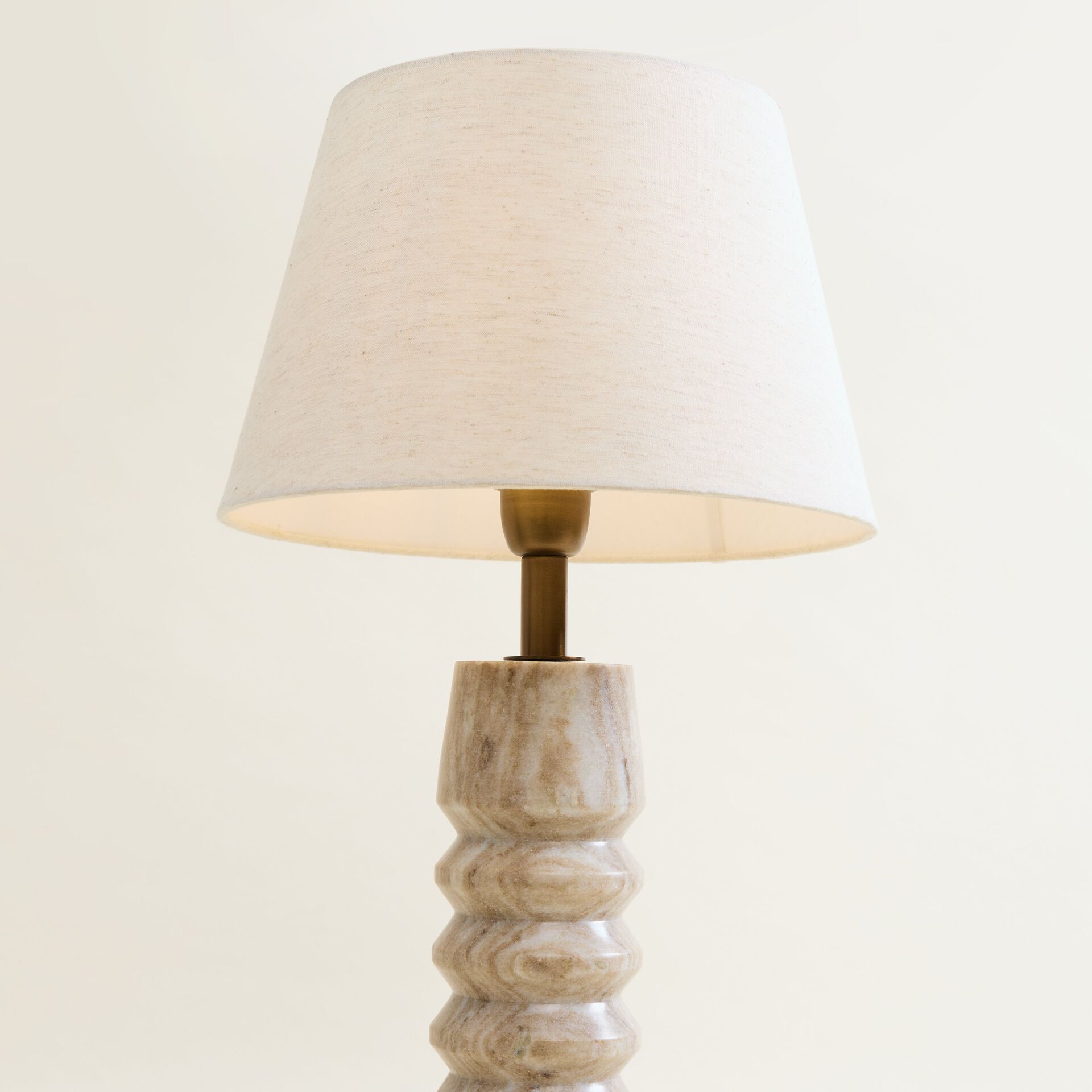 ${product-id}-White Marble Axel Table Lamp-Neutral-${view-type}