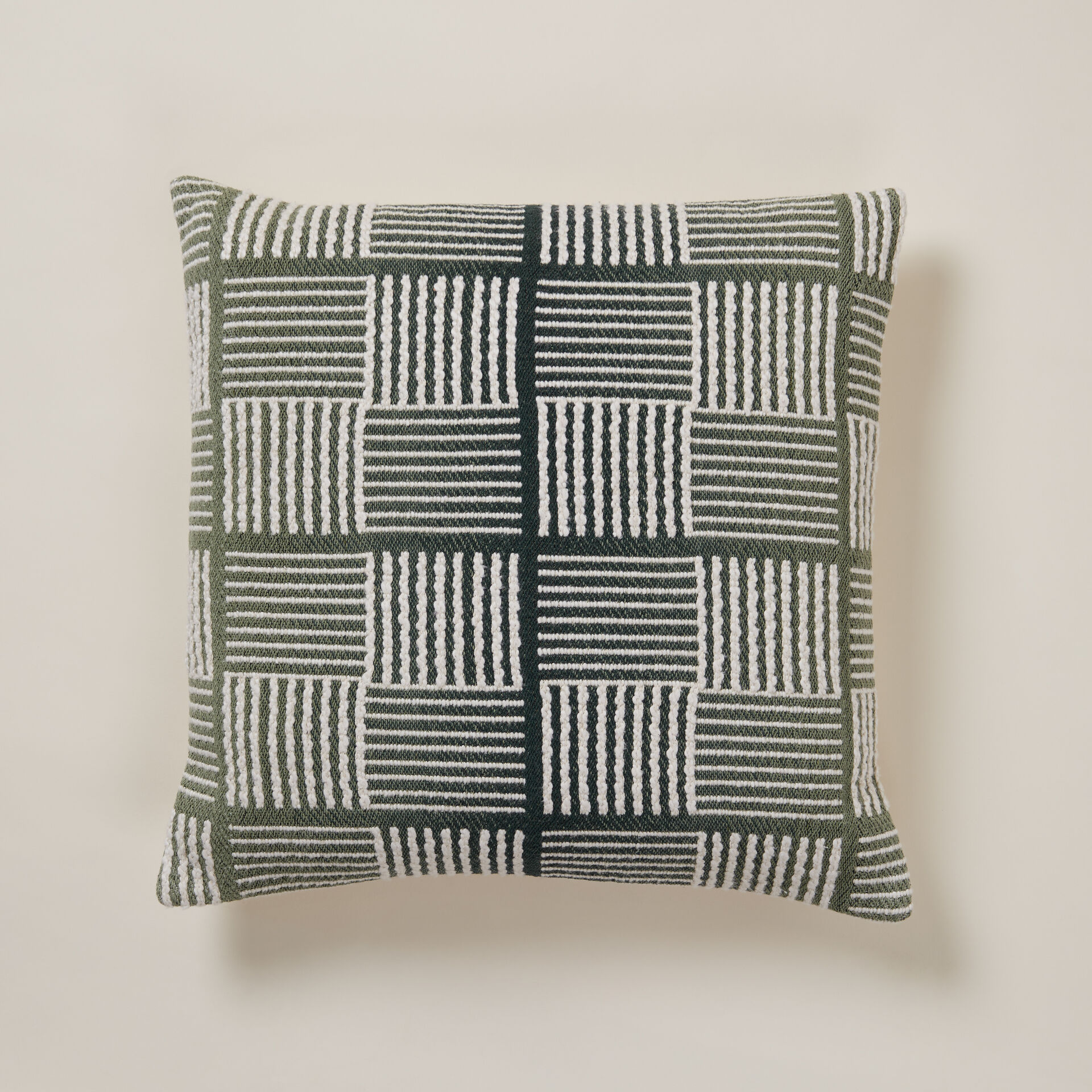${product-id}-Alby Check Cushion--${view-type}